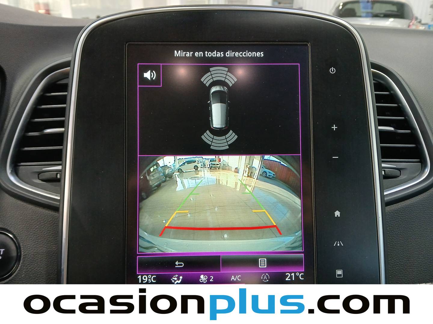 Equipamiento del Renault Scénic Renault Scenic Zen TCe (140 CV) GPF