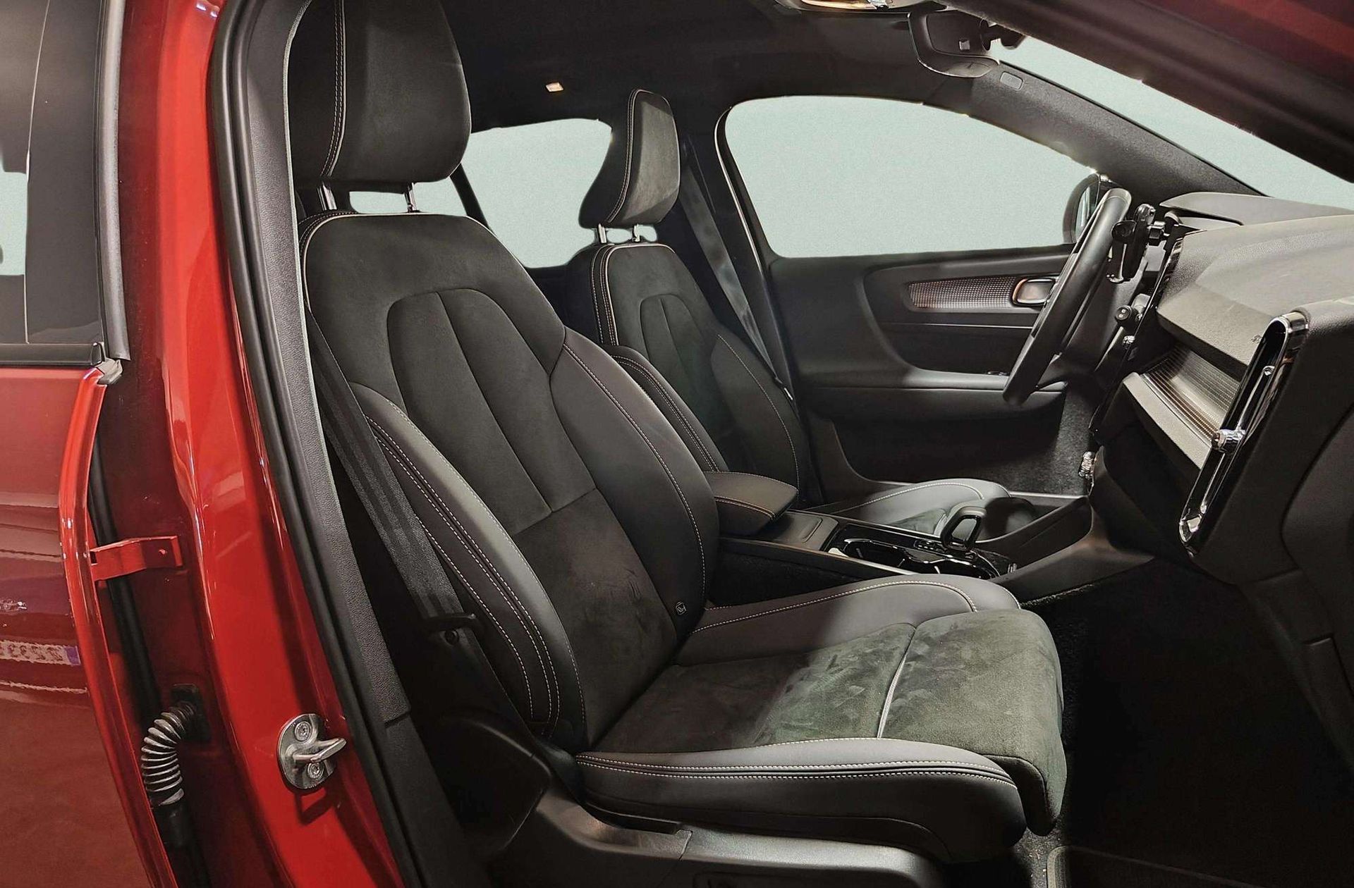 Volvo XC40 Recharge Ultimate - foto 25
