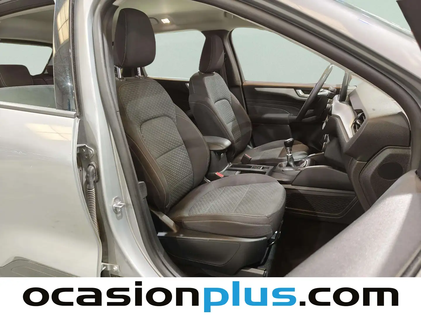 Foto Ford Kuga Ford Kuga 1.5 EcoBlue Trend (120 CV)