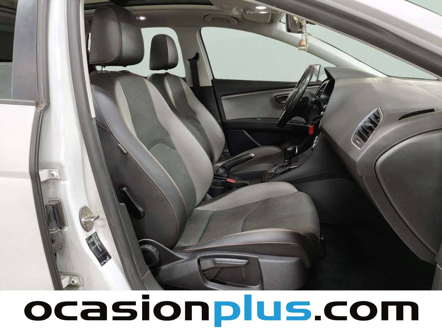 Seat León Seat León ST 2.0 TDI S&S X-perience 4Drive DSG6 (184 CV) de segunda mano