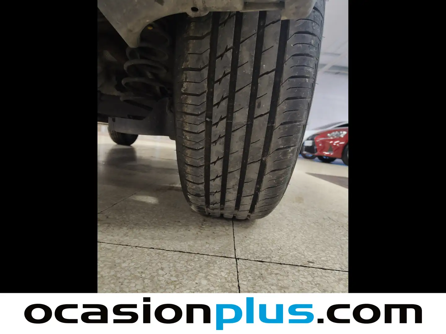 Foto Peugeot 2008 Peugeot 2008 PureTech 100 S&S Allure (100 CV)