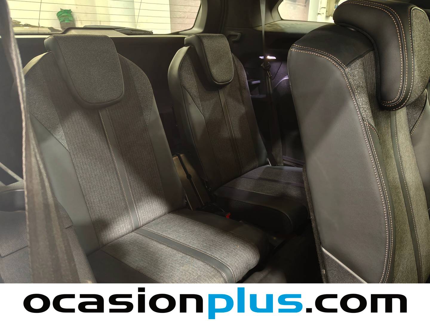 Peugeot 5008 Peugeot 5008 PureTech 130 GT Line (130 CV) 7 Plazas km 0