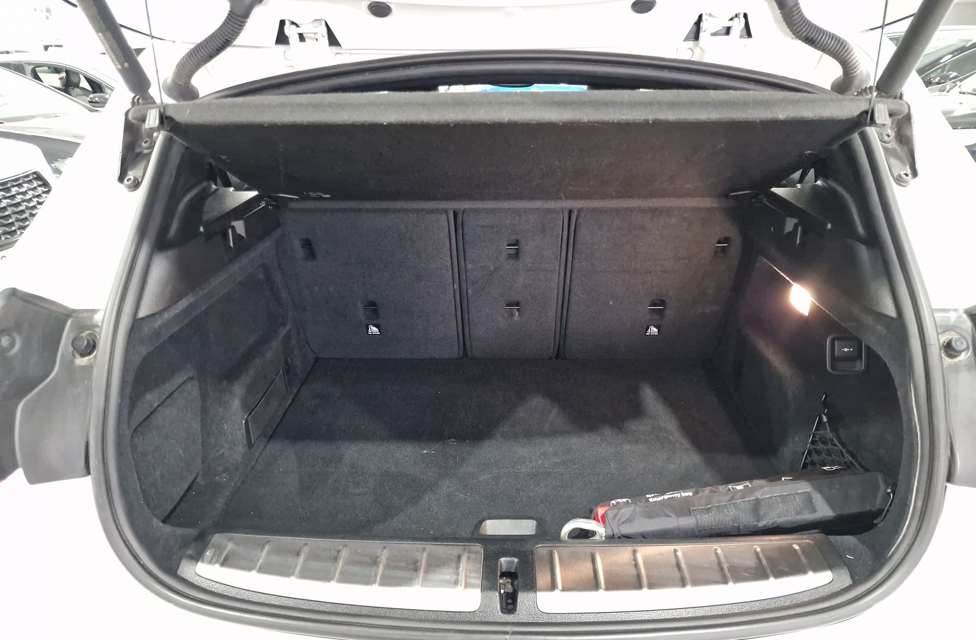 BMW X2 sDrive18d Pack M - foto 21