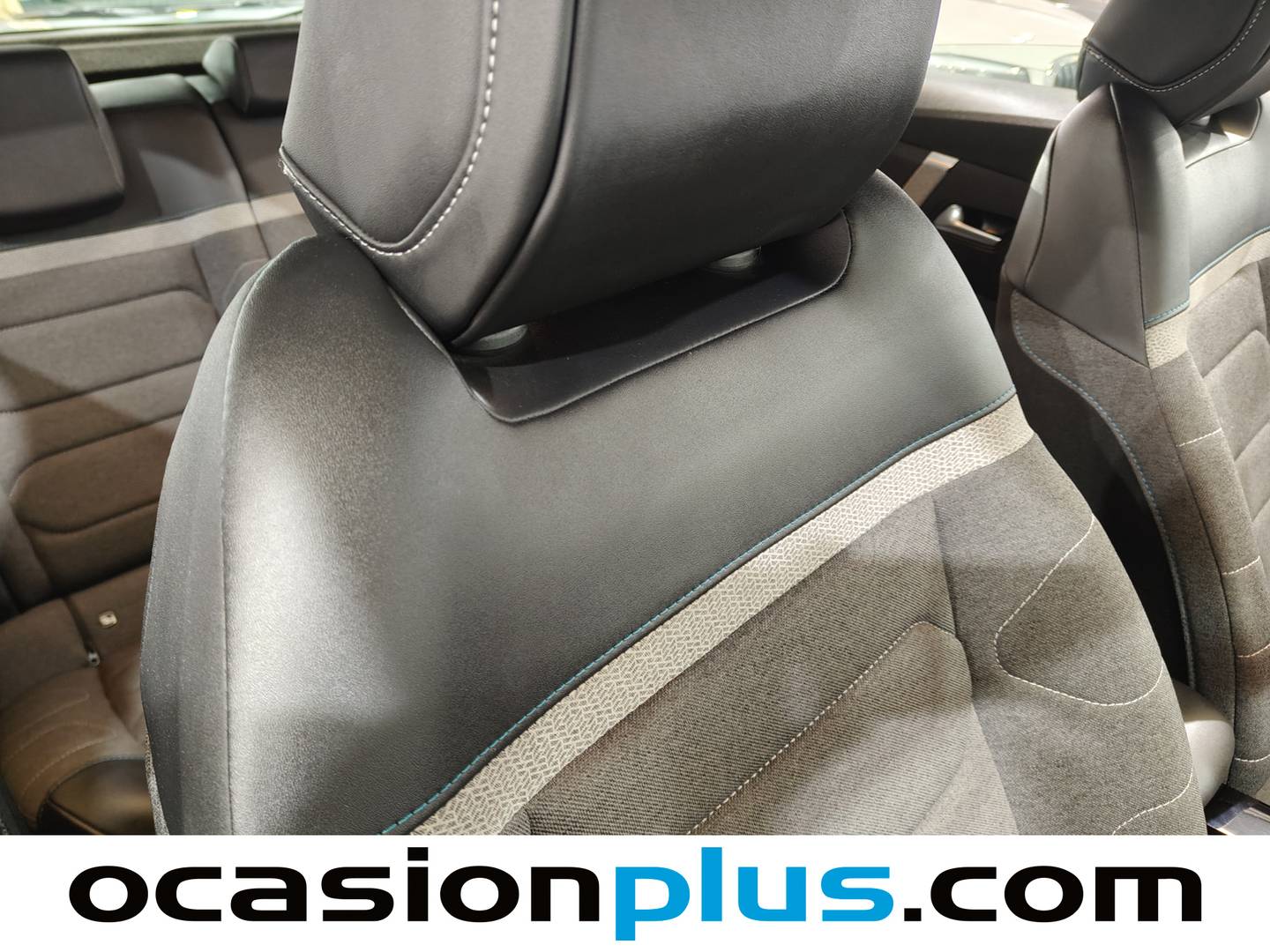 Foto Citroën C4 Citroen C4 PureTech 130 S&S 6v Feel Pack (130 CV)