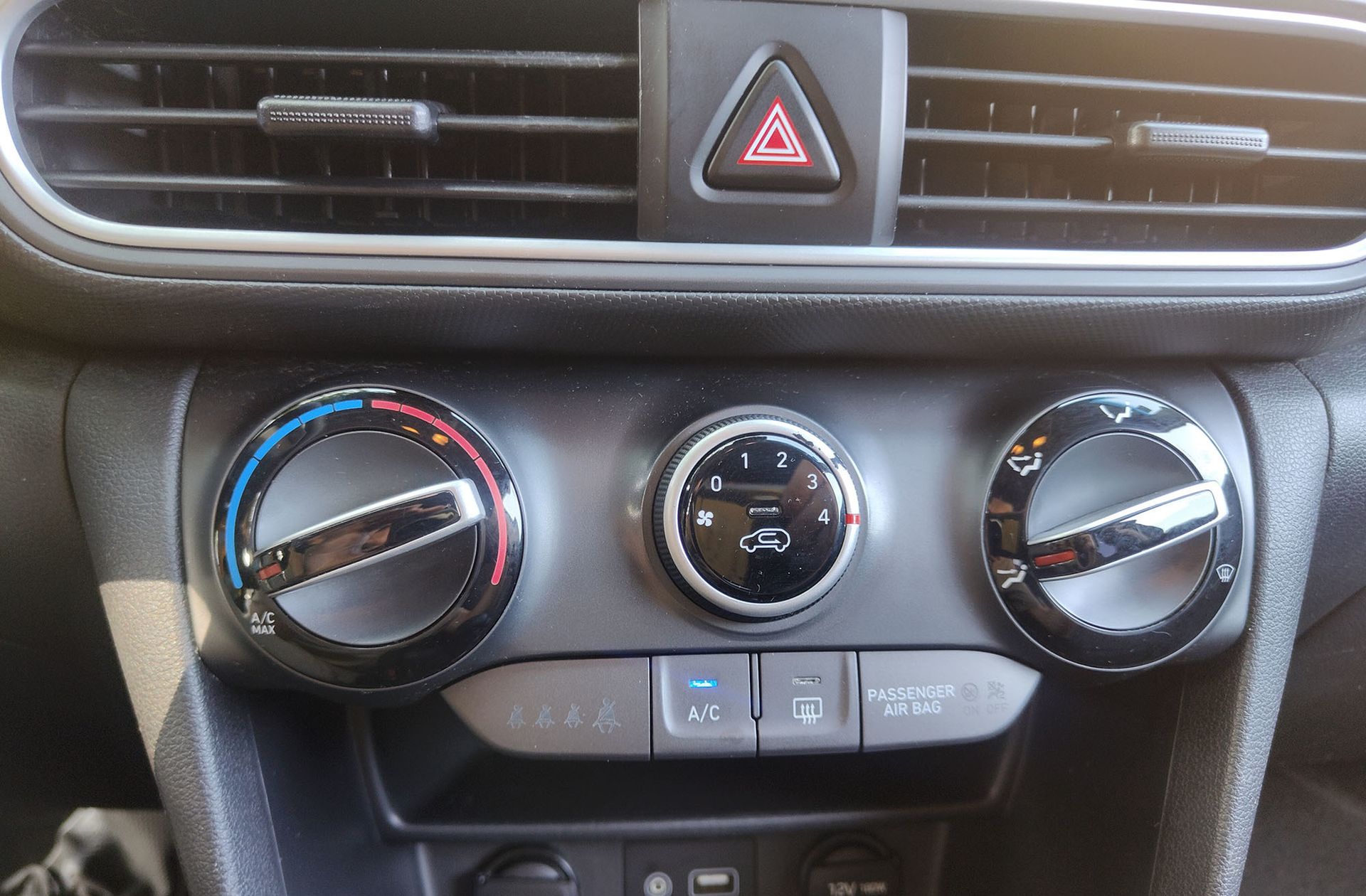 Hyundai Kona 1.0 T-GDi Essence 4x2 - foto 28