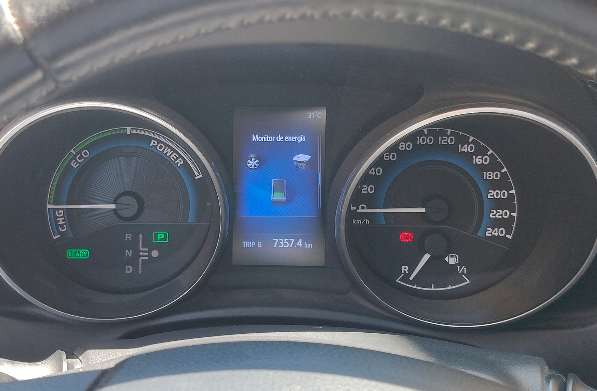 Toyota Auris 1.8 Hybrid Active - foto 23