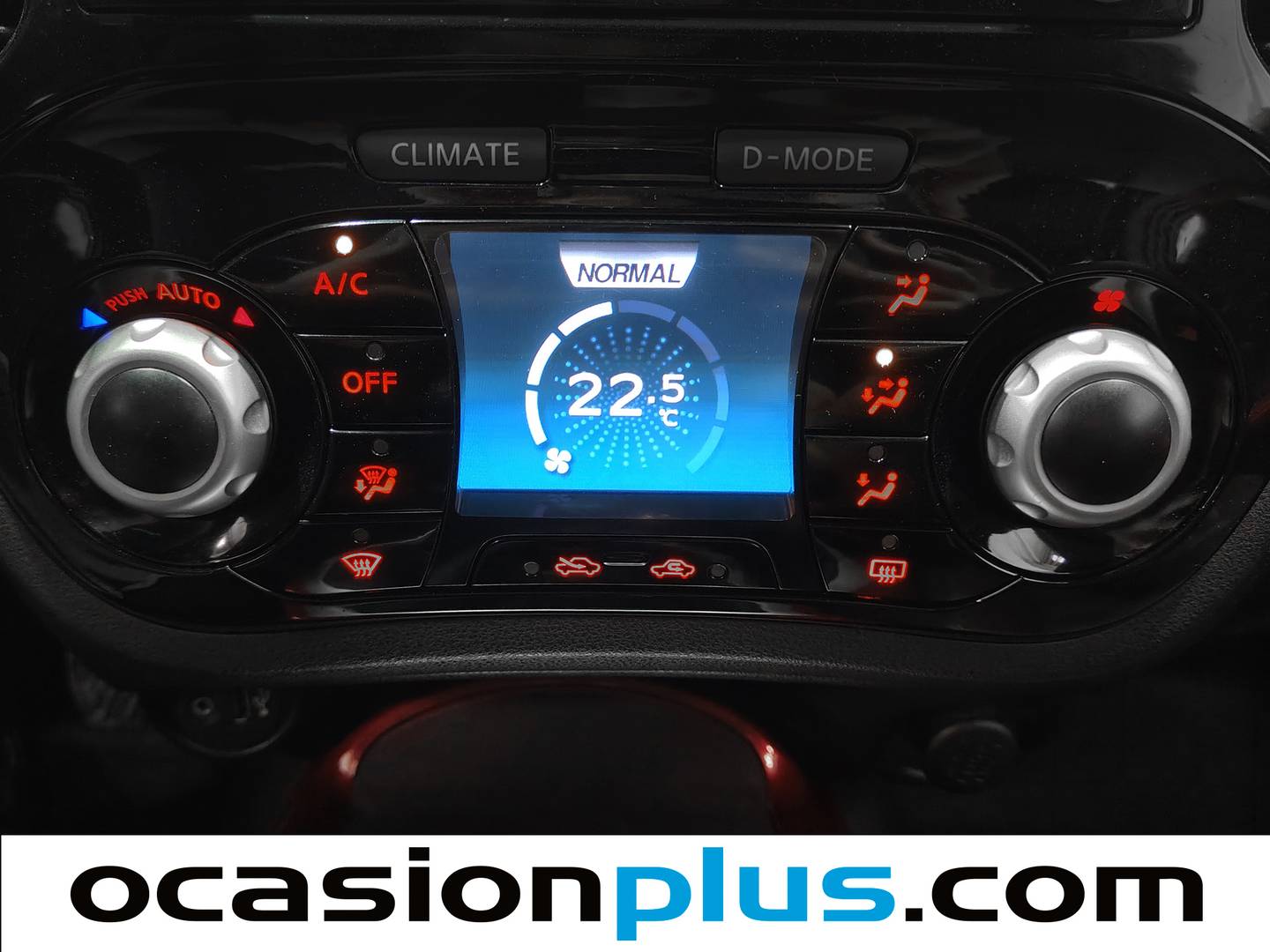 Foto Nissan JUKE Nissan Juke 1.2 DIG-T N-Connecta 4x2 (115 CV)