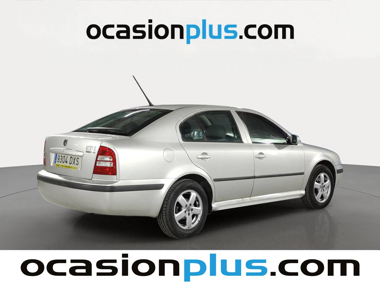 Foto trasera Skoda Octavia Tour Skoda Octavia 1.9 TDi Tour (101 CV) derecha