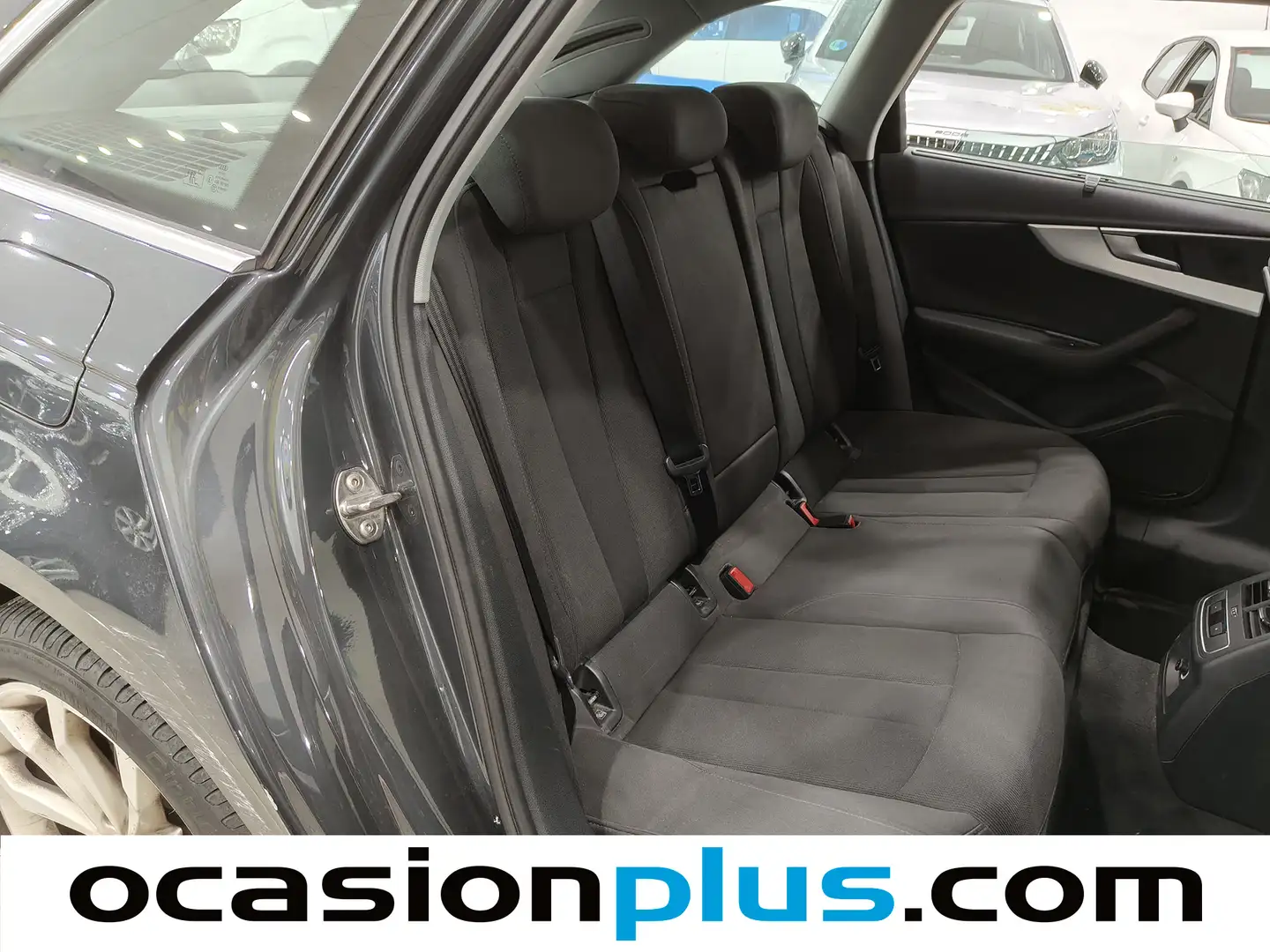 Foto Audi A4 Audi A4 Avant S line edition 2.0 TDI (150 CV) multitronic