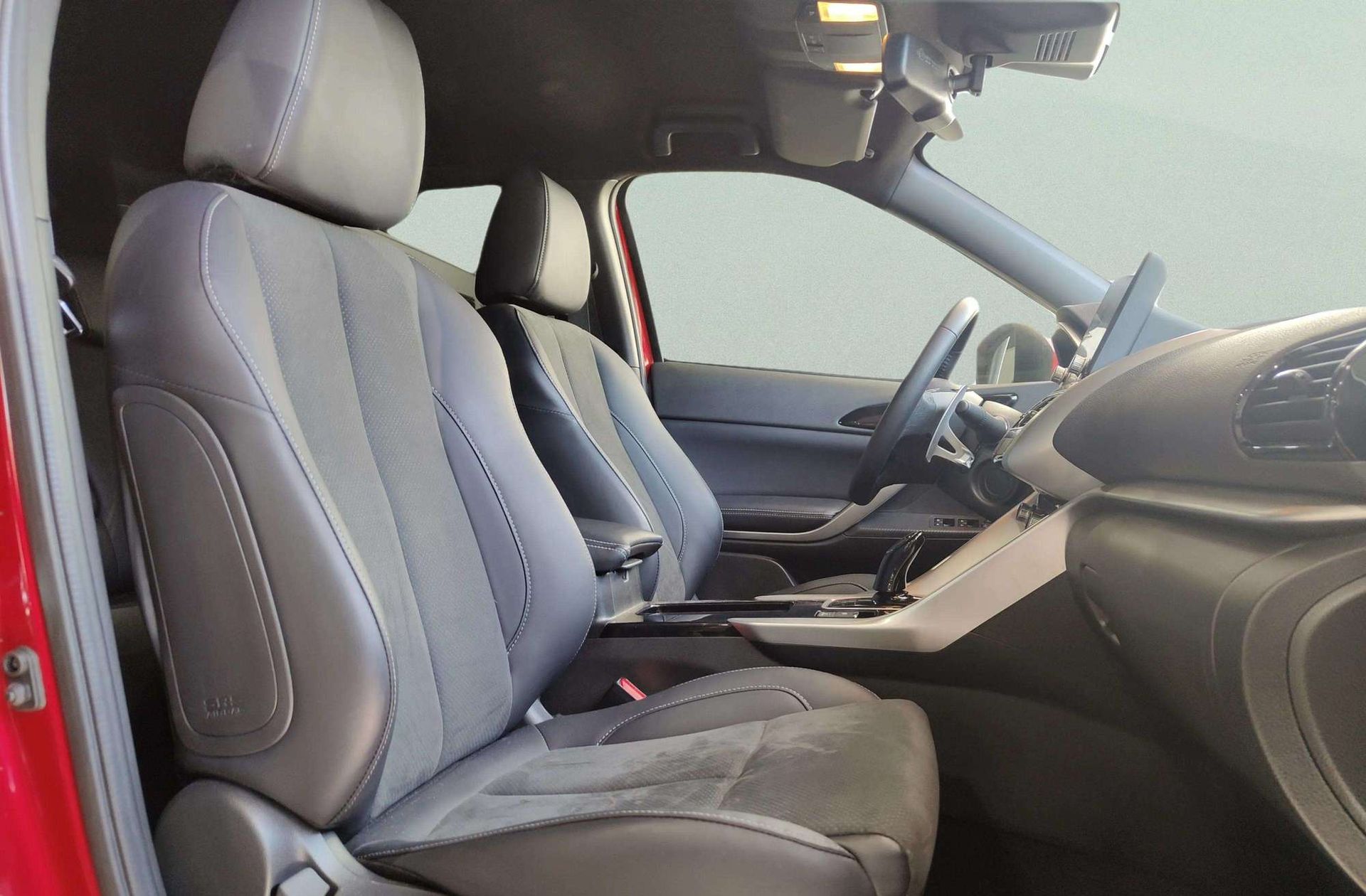 Mitsubishi Eclipse Cross 2.4 PHEV Kaiteki 4WD - foto 20