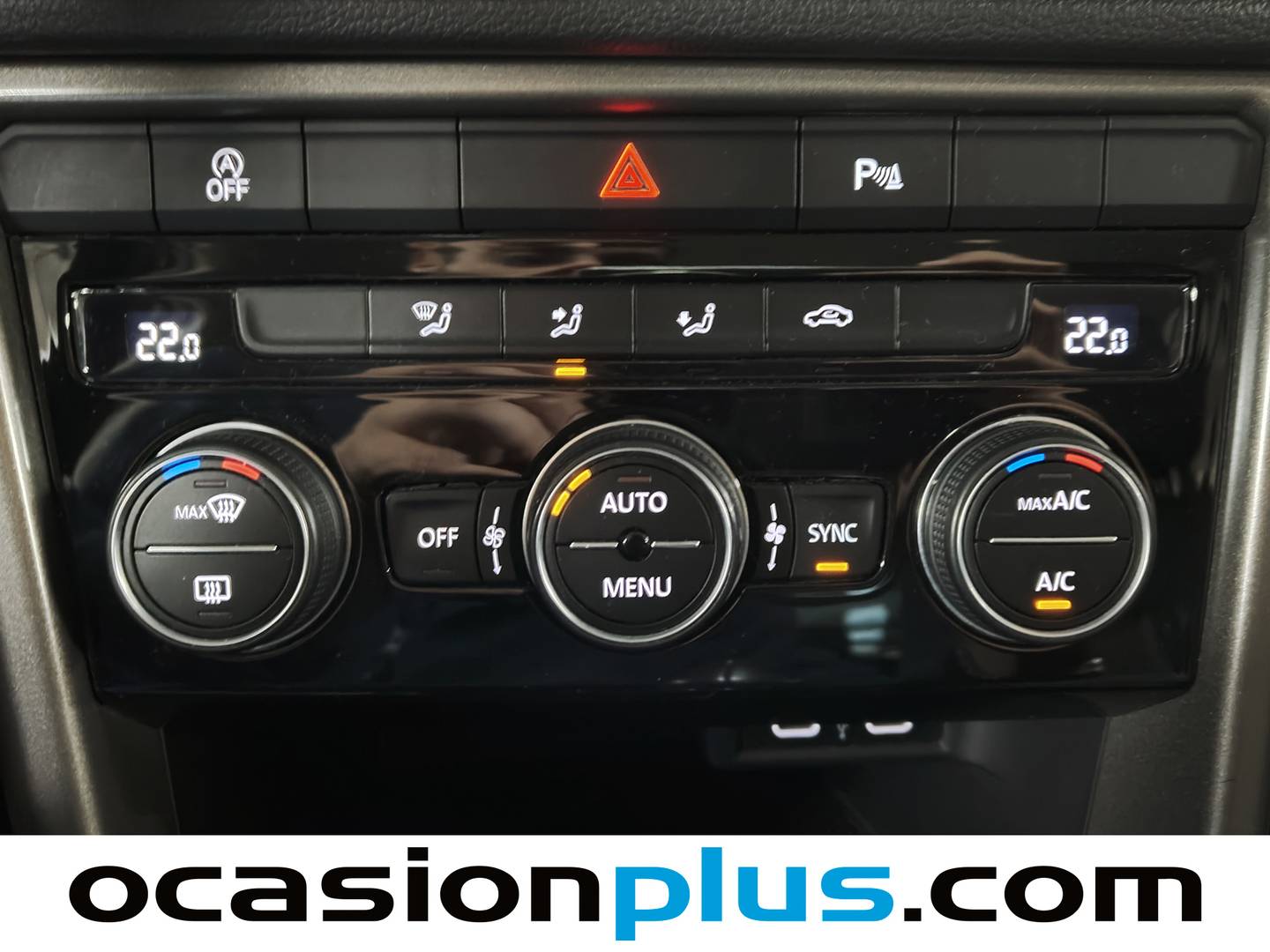 Foto Volkswagen T-Roc Volkswagen T-Roc Advance 1.0 TSI (110 CV)