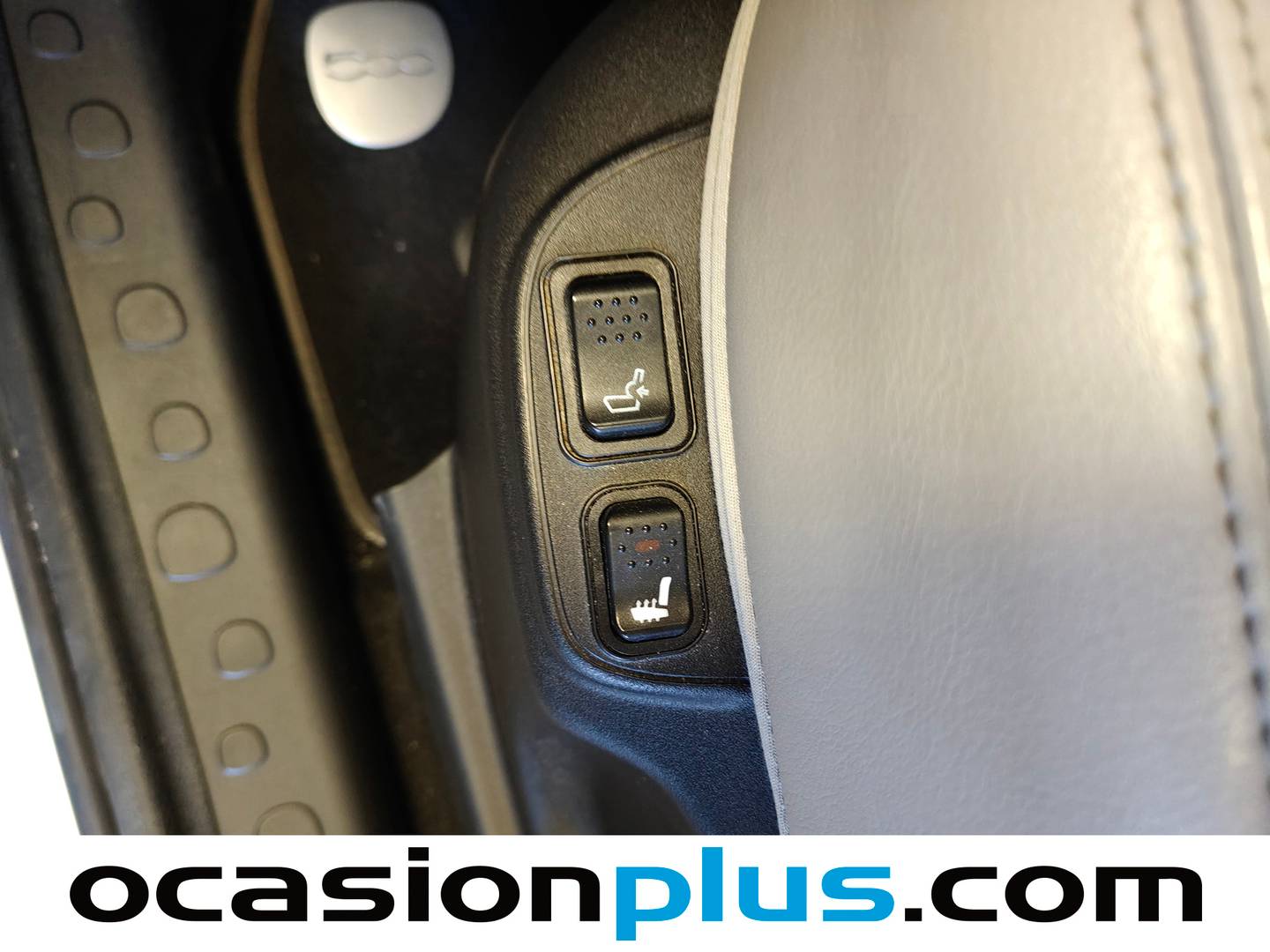 Equipamiento del Fiat 500L Fiat 500L 1.4 16v Lounge (95 CV)