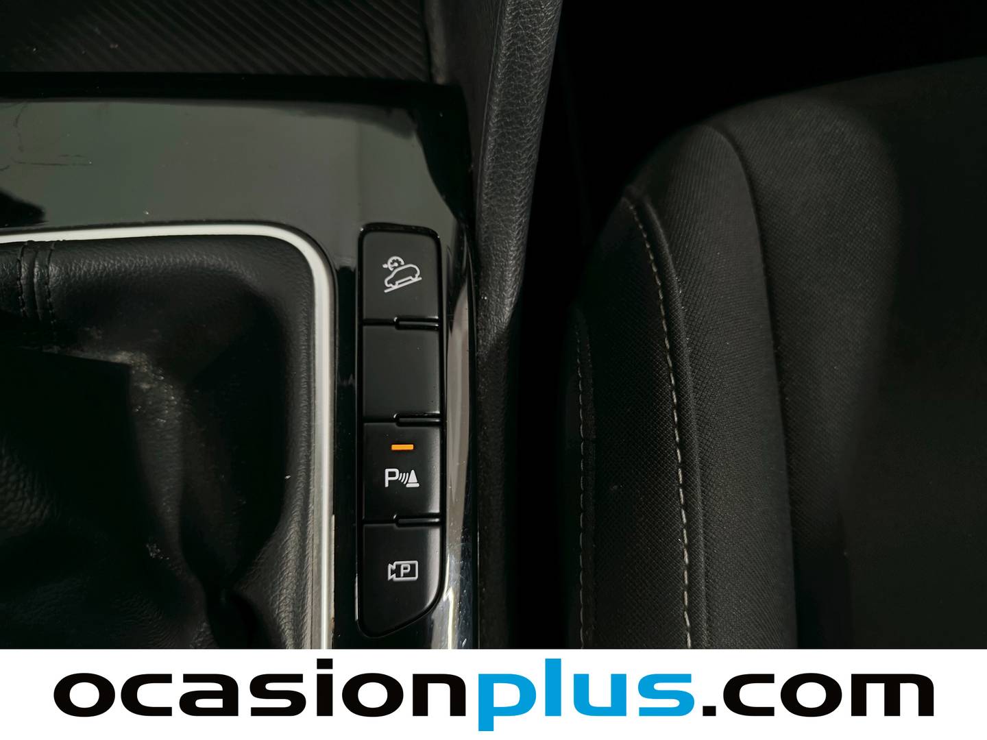 Foto KIA Sportage Kia Sportage 1.6 CRDi MHEV Business 4x2  (136 CV)