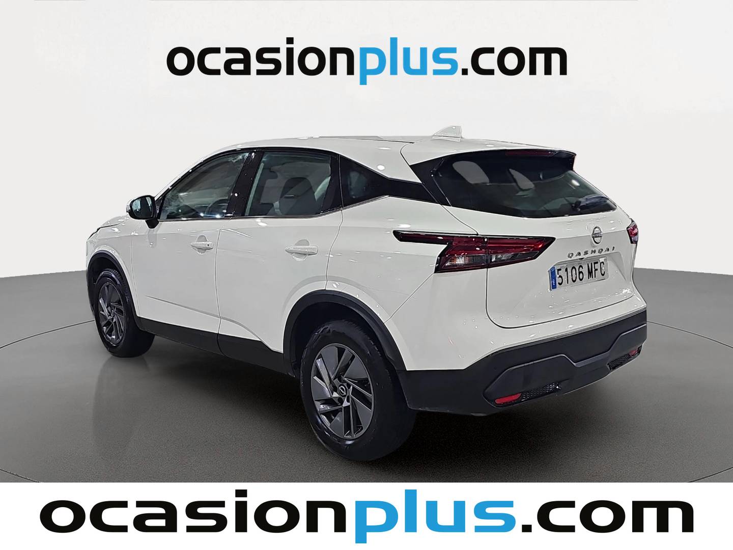 Foto trasera Nissan QASHQAI Nissan Qashqai DIG-T 140 mHEV Acenta 4x2  (140 CV) derecha