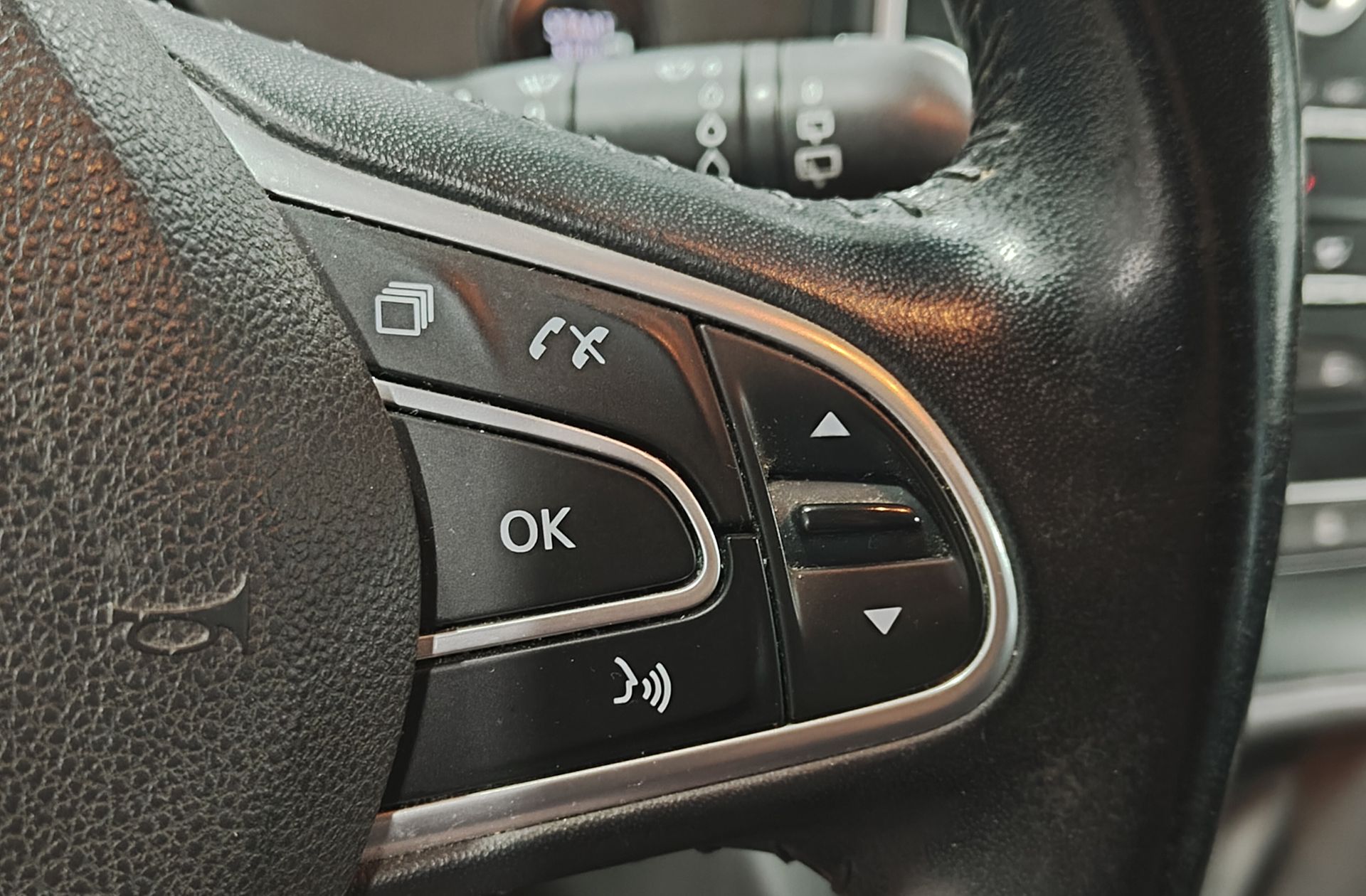 Renault Grand Scénic TCe 130 Intens 7 plazas - foto 22