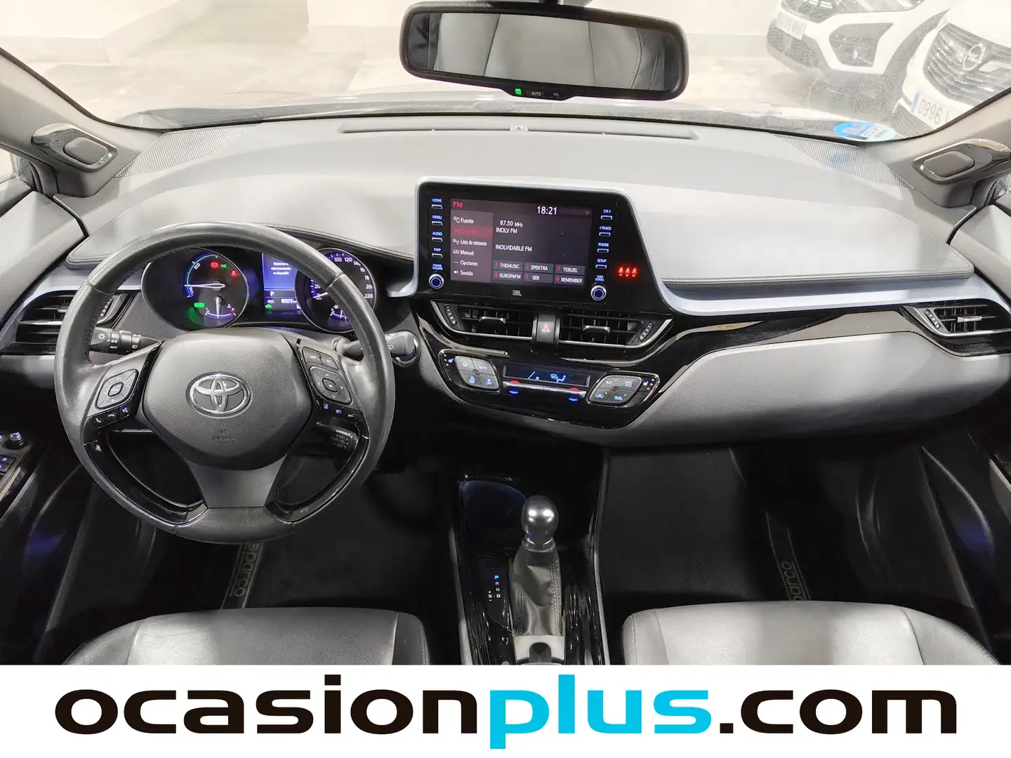 Foto Toyota C-HR Toyota C-HR 180H Advance Luxury (184 CV)