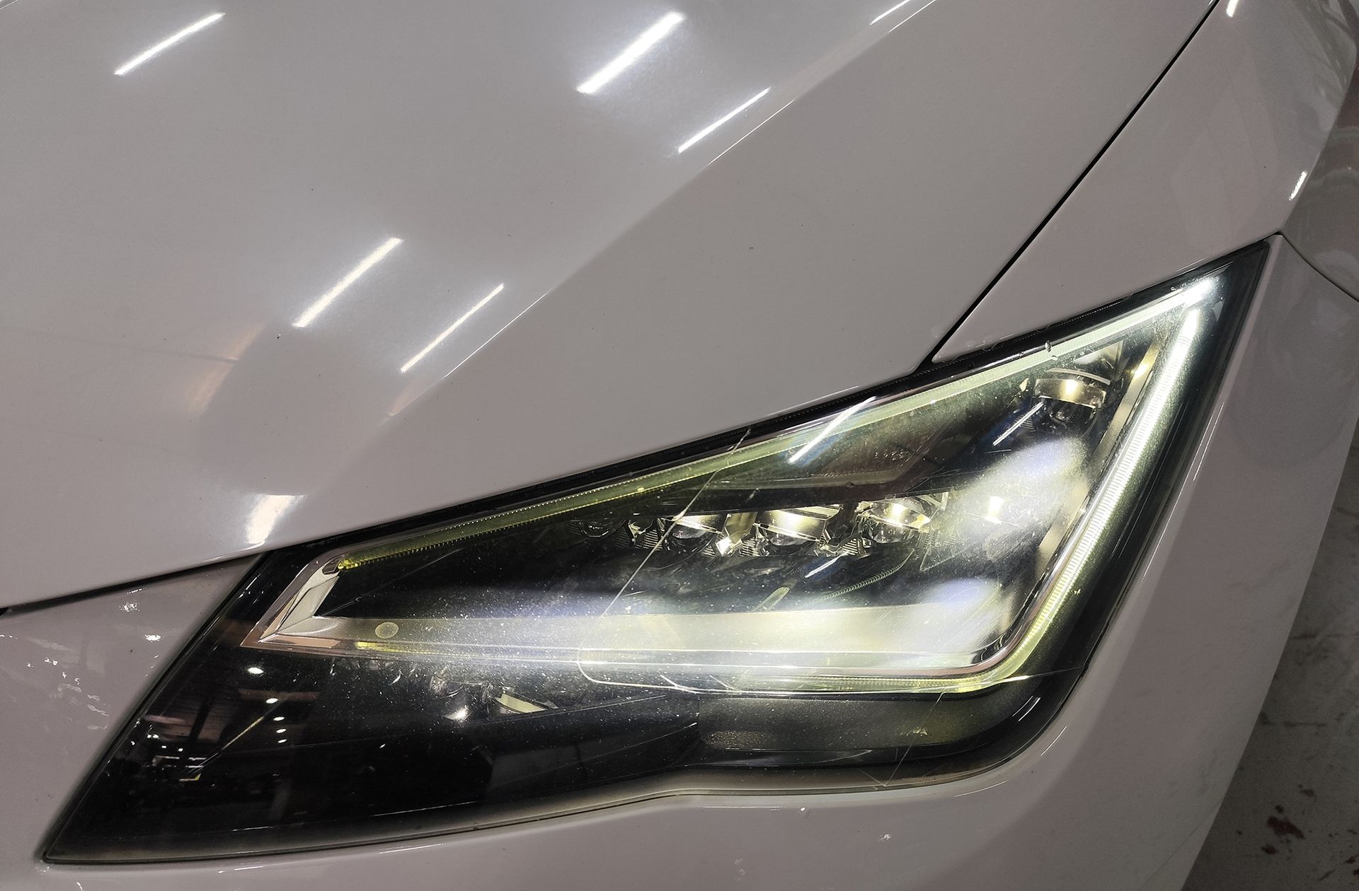 SEAT León ST 2.0 TDI FR - foto 13