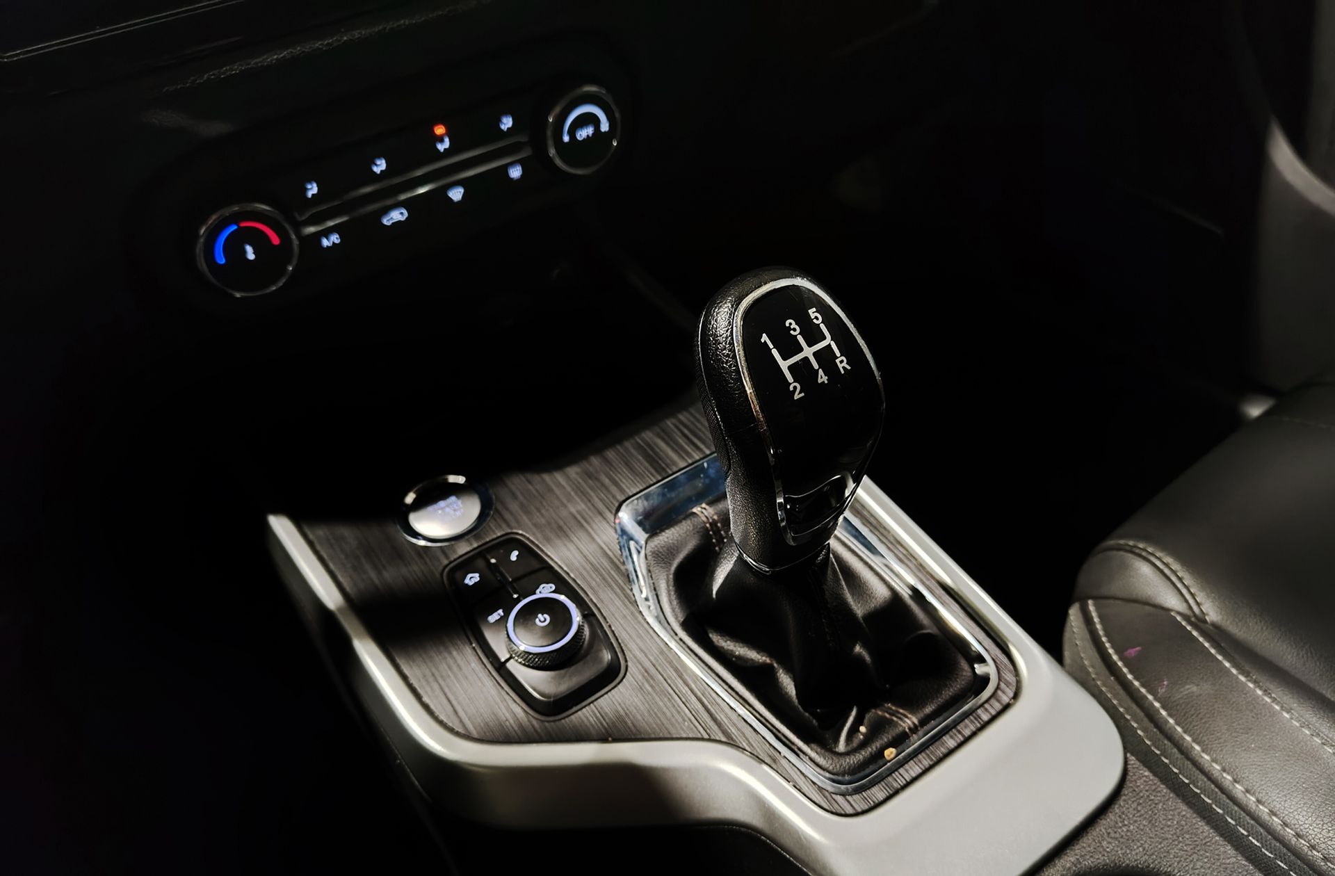 DR AUTOMOBILES DR 4.0 DR4 1.5 - foto 5