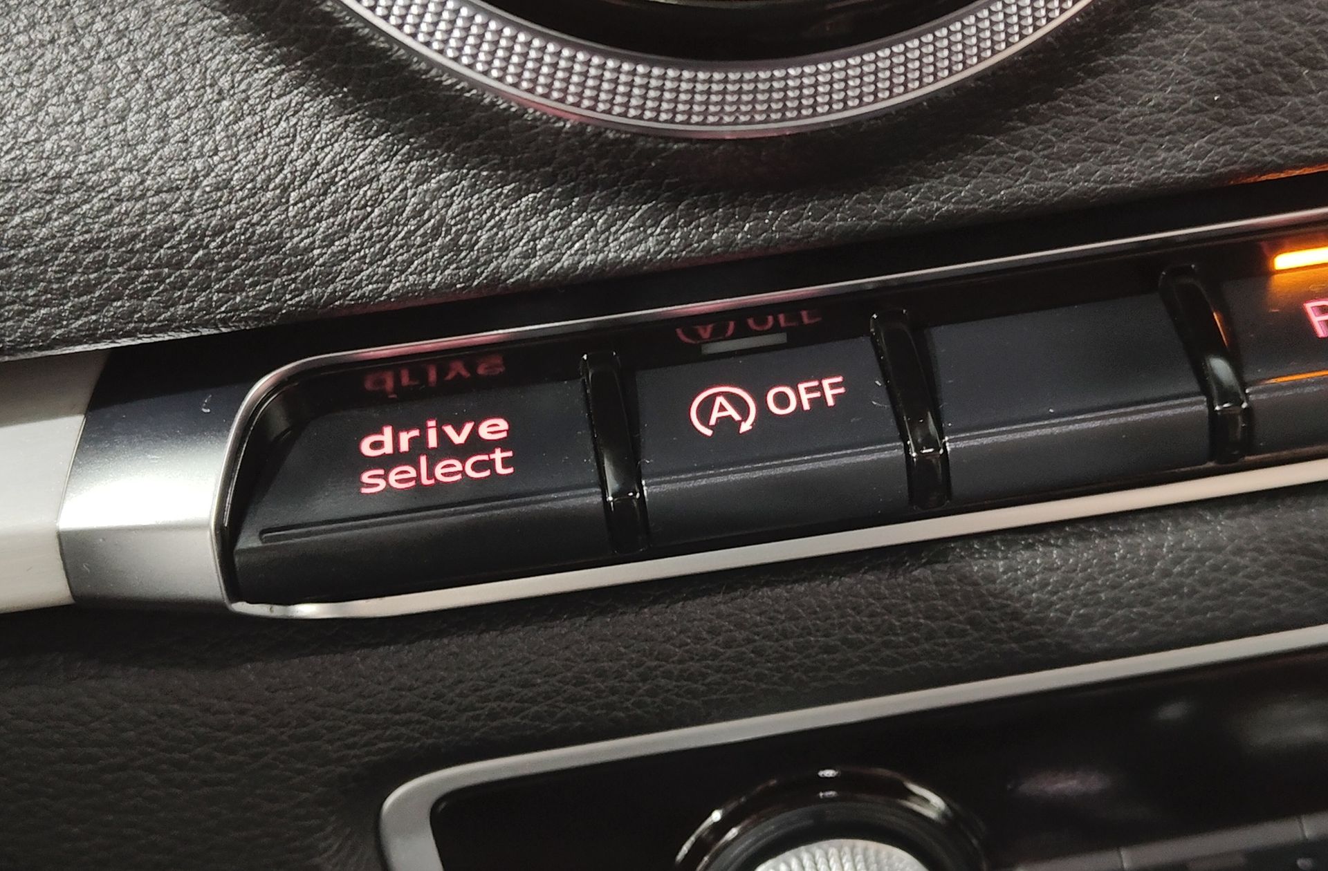 Audi A3 S3 2.0 TFSI quattro S tronic - foto 33