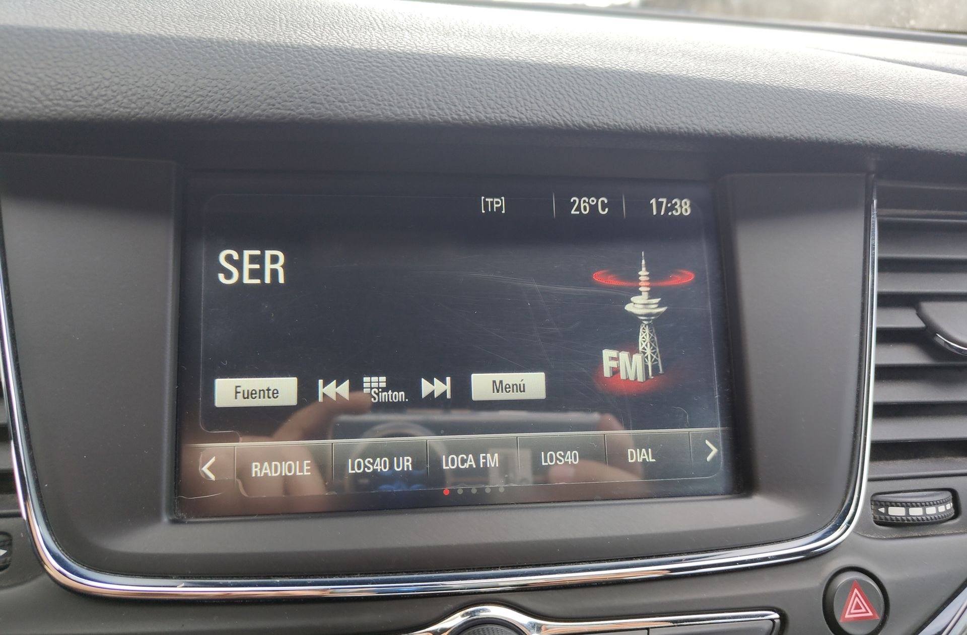 Opel Astra 1.4 Turbo Dynamic - foto 26