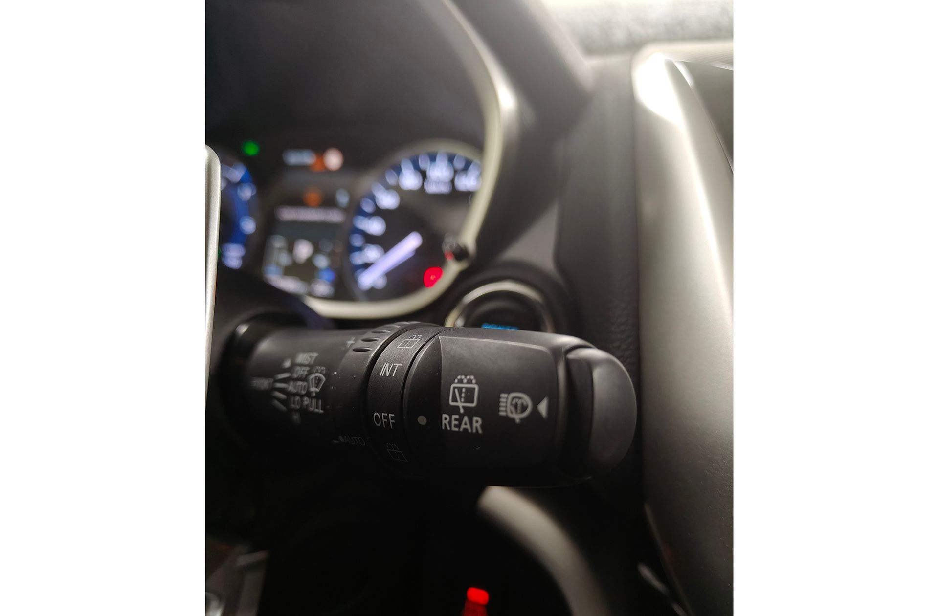 Mitsubishi Eclipse Cross 2.4 PHEV Kaiteki+ 4WD - foto 32