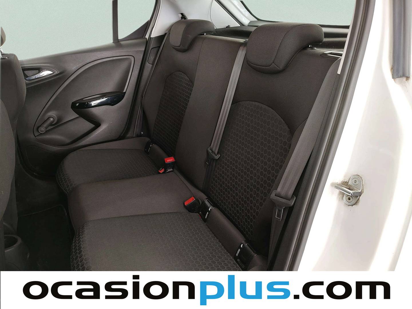 Foto asientos traseros Opel Corsa Opel Corsa 1.3 CDTi Expression (75 CV)