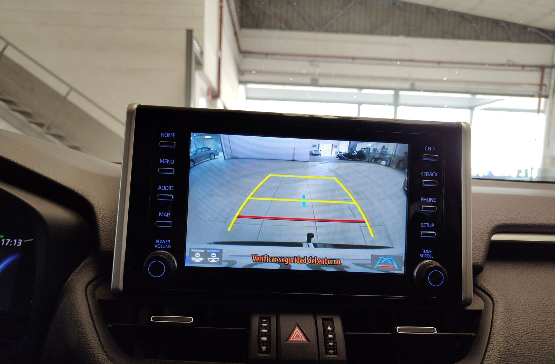Toyota RAV4 2.5l hybrid Style - foto 8