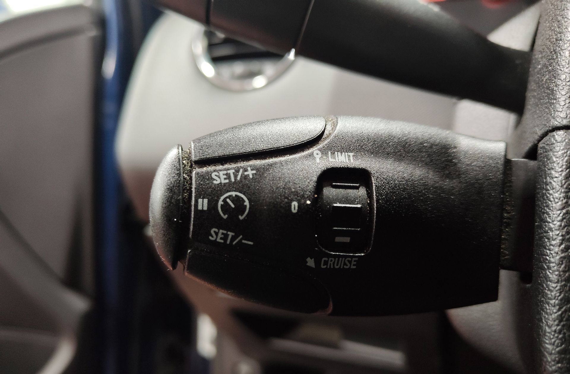 Peugeot 308 1.6 HDi Confort - foto 21