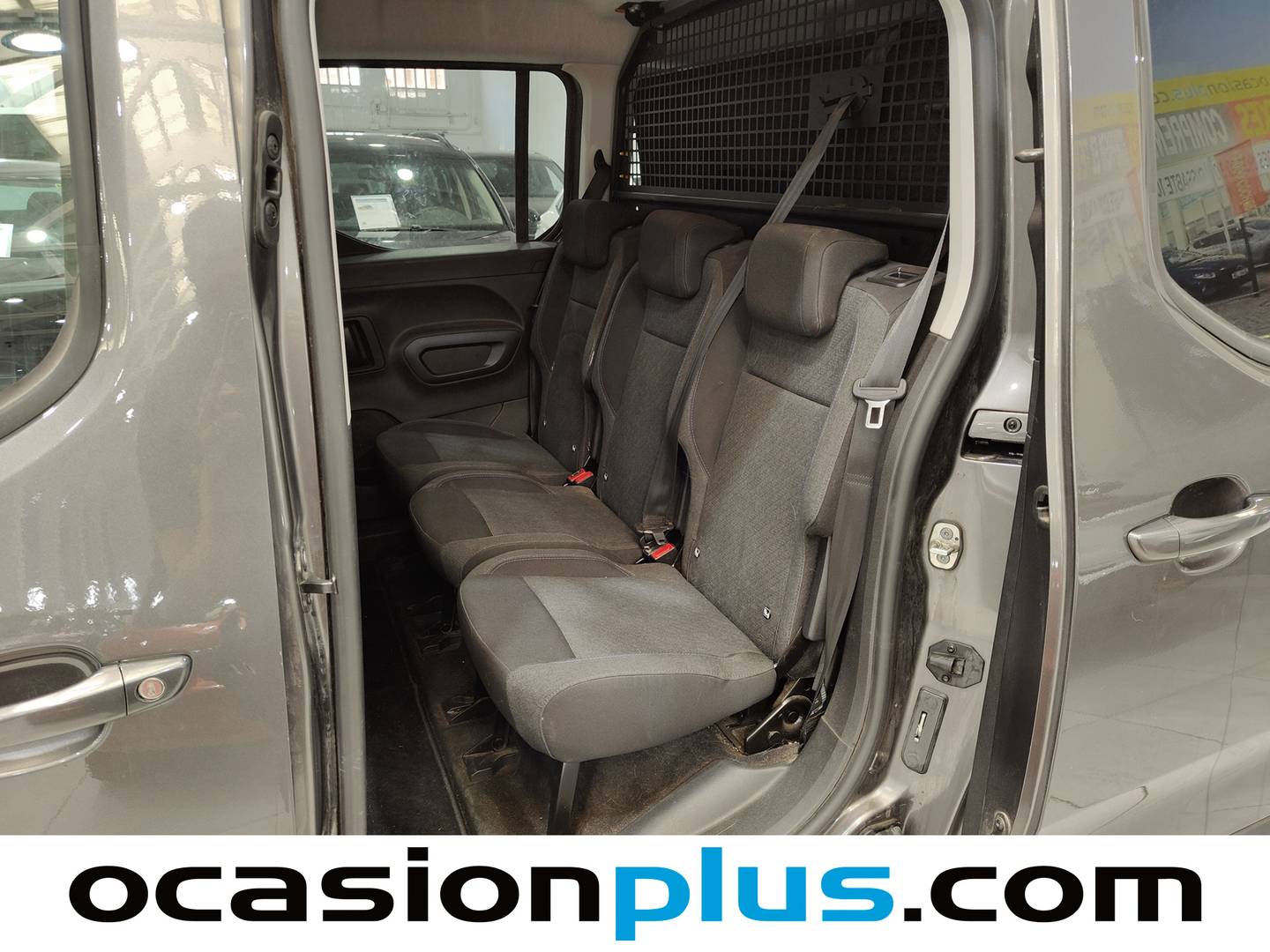 Foto asientos traseros Peugeot Rifter Peugeot Rifter Allure Business Std. PureTech 110 S&S