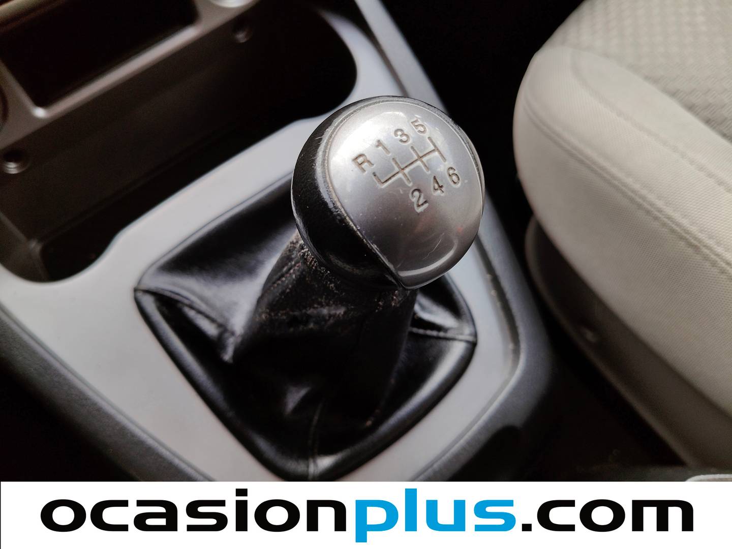 SsangYong Rodius SsangYong Rodius D22T Premium (178 CV) 7 Plazas de segunda mano
