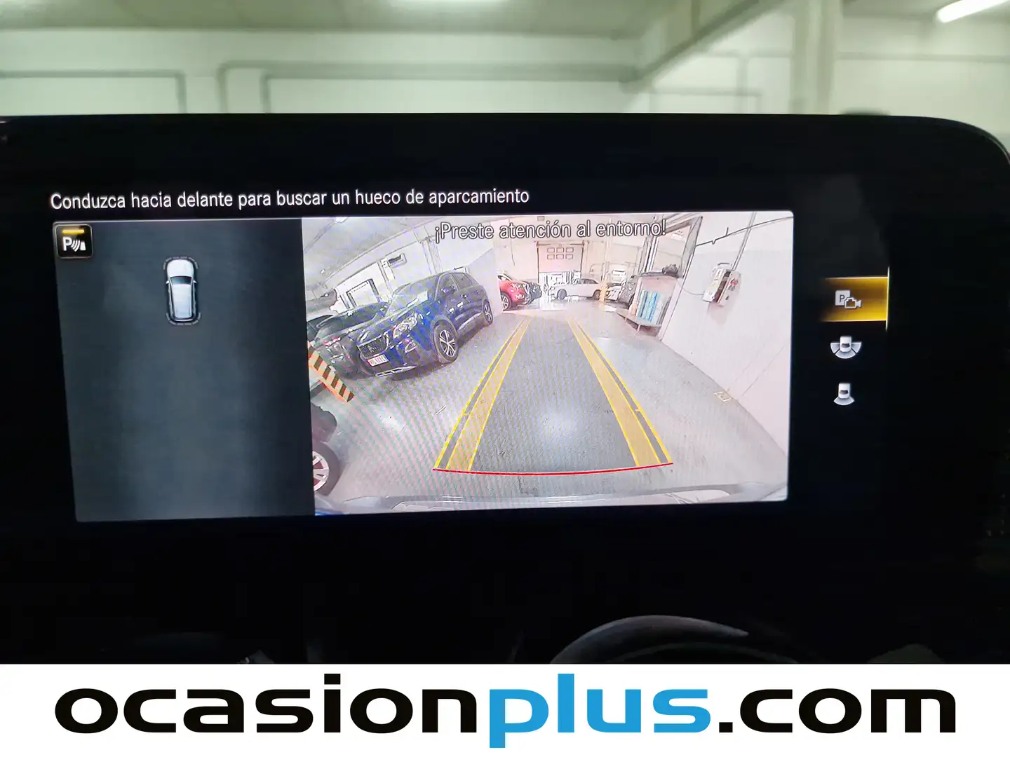 Foto Mercedes GLB Mercedes-Benz GLB 220 D 4Matic (190 CV)