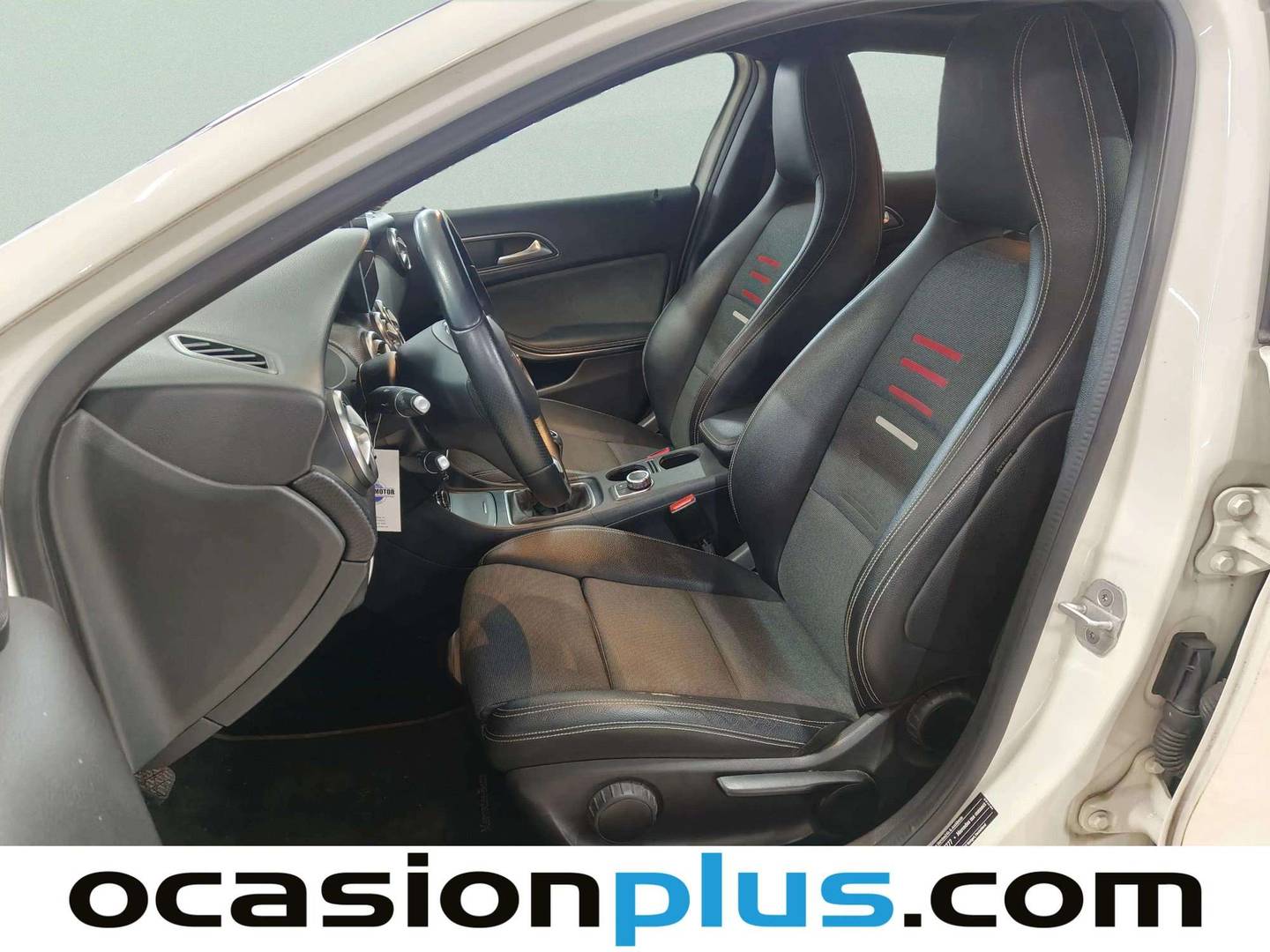 Foto Mercedes Clase A Mercedes-Benz Clase A 200 d (136 CV) Pack AMG