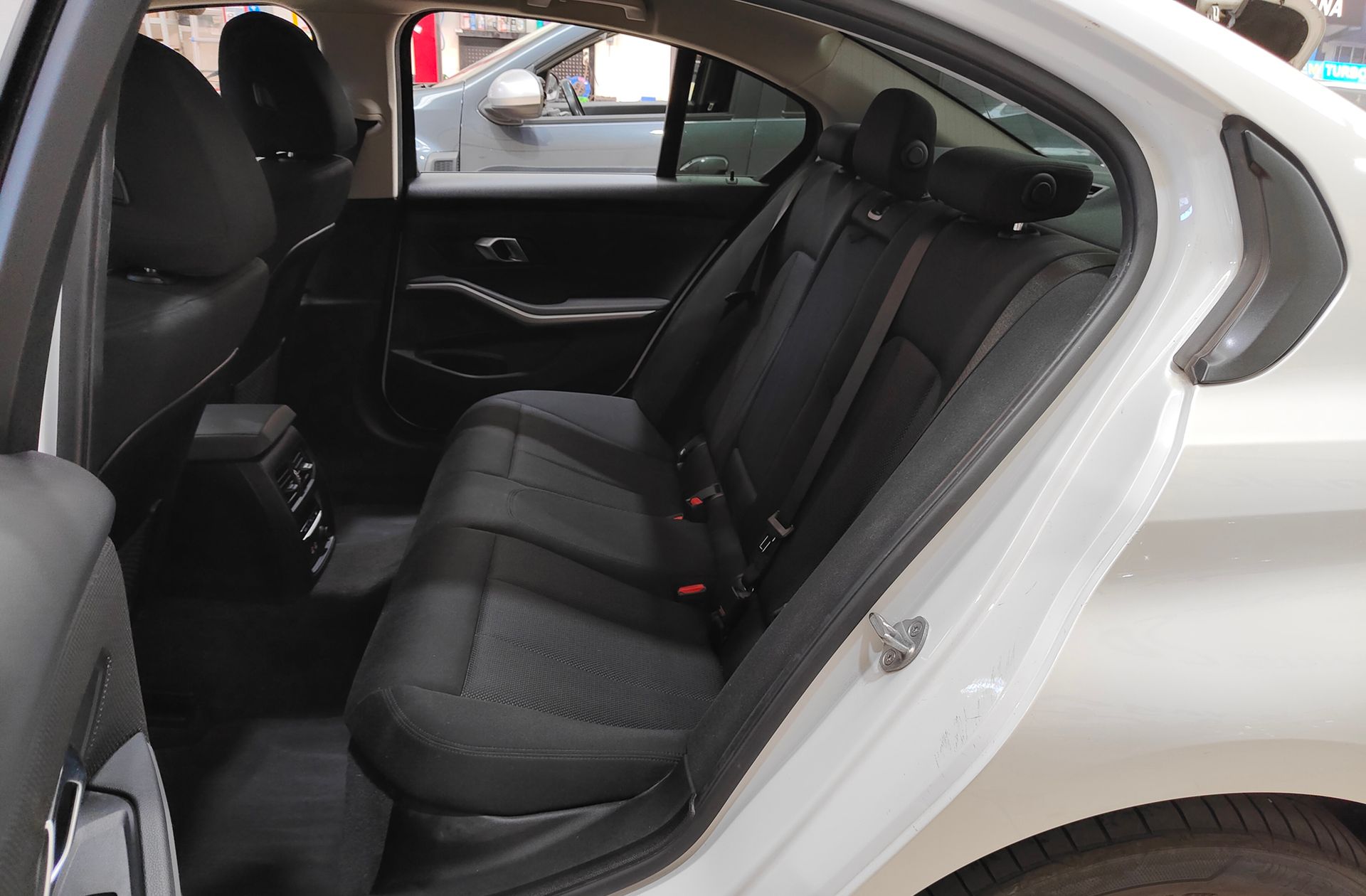 BMW Serie 3 330e - foto 12