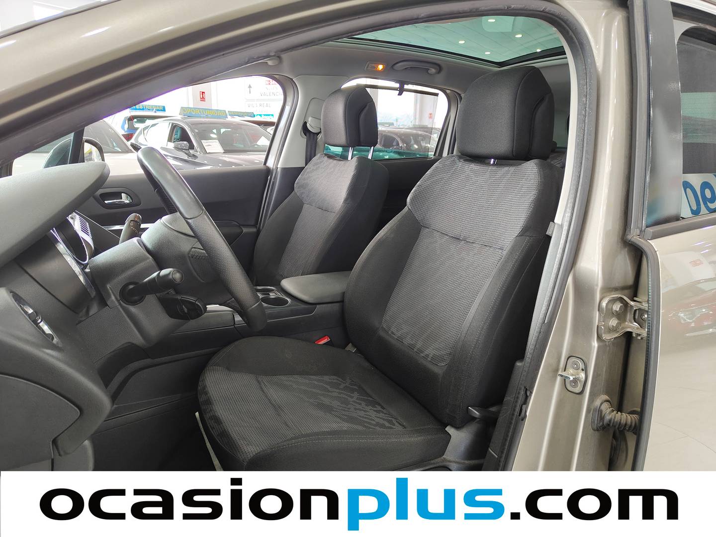 Foto asientos delanteros Peugeot 3008 Peugeot 3008 2.0 HDI FAP Sport Pack (150 CV)