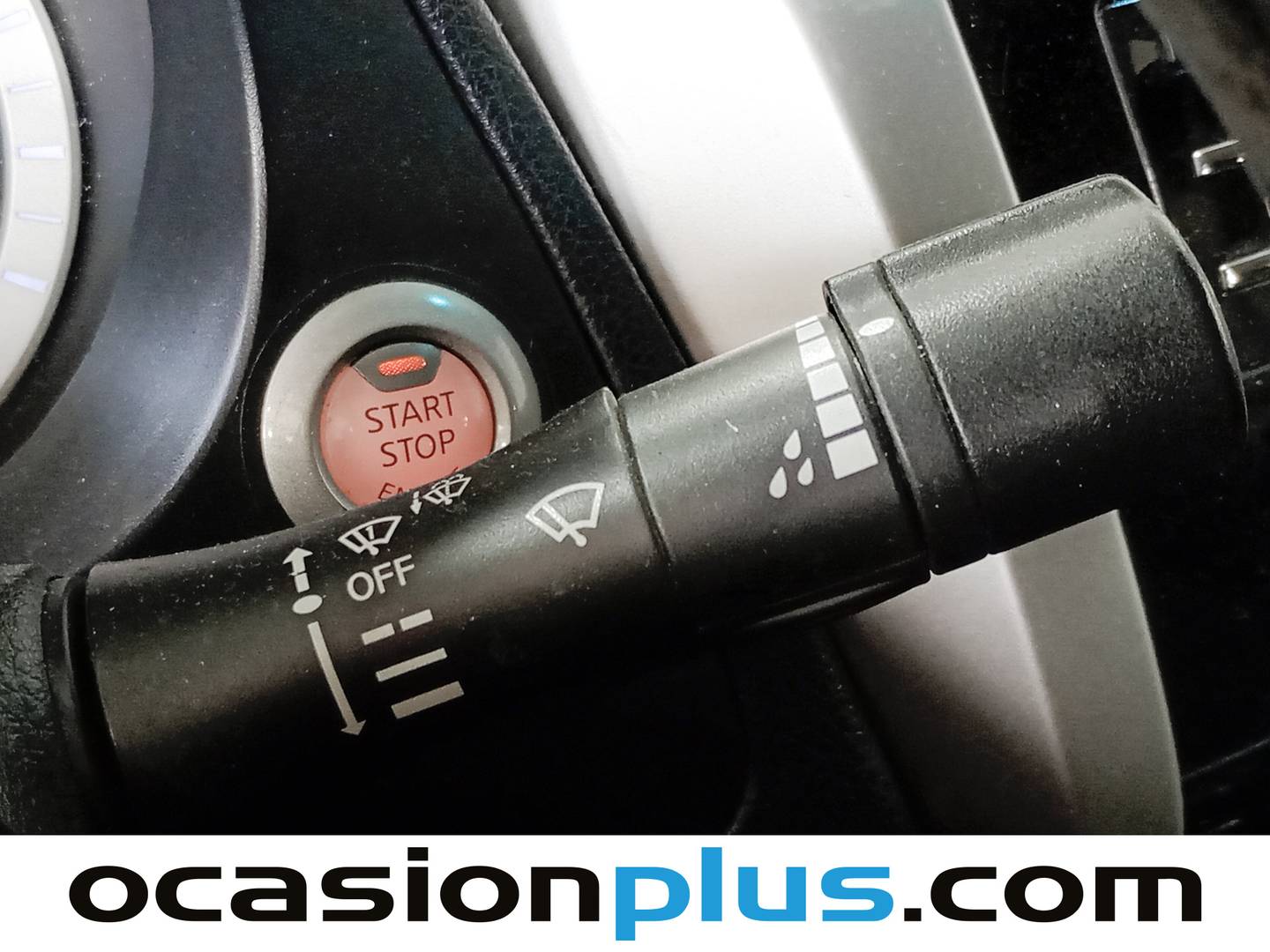 Foto Nissan Navara Nissan Navara PickUp 2.3 dCi Doble Cabina EU6 (160 CV)