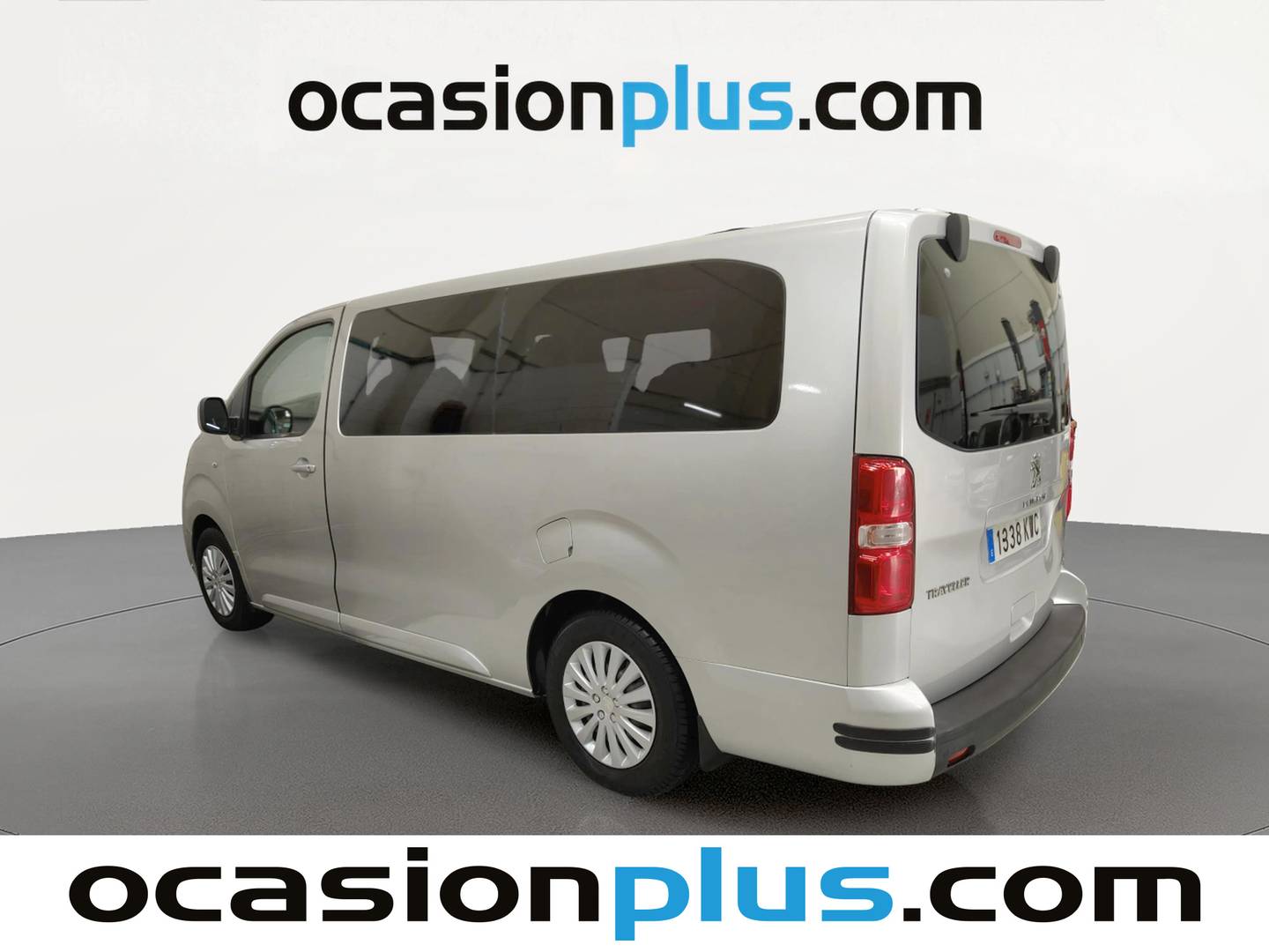 Foto trasera Peugeot Traveller Peugeot Traveller 1.5 BlueHDi Busines Long (120 CV) izquierda