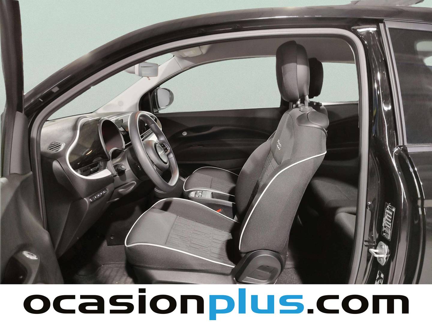 Foto asientos delanteros Fiat 500 Fiat 500 Electrico Action Hb 185 km (95 CV)