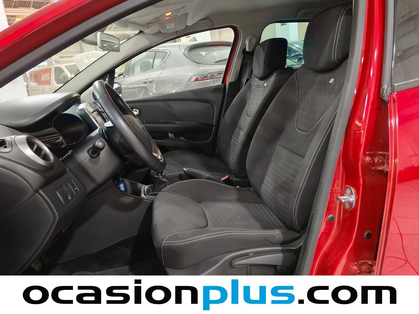 Foto asientos delanteros Renault Clio Renault Clio Limited Energy dCi (90 CV)