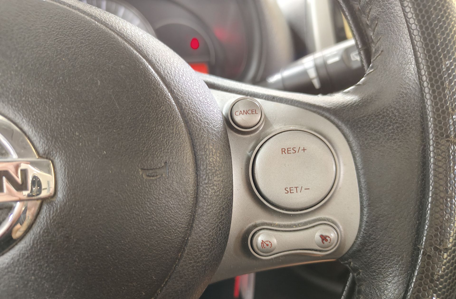 Nissan Micra 1.2G Acenta - foto 25