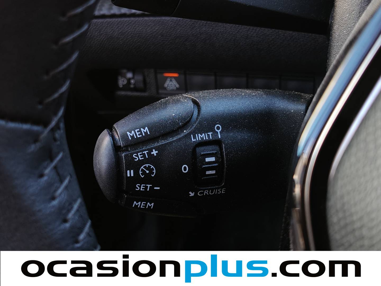 Foto Peugeot 2008 Peugeot 2008 PureTech 130 S&S Allure Pack (130 CV)