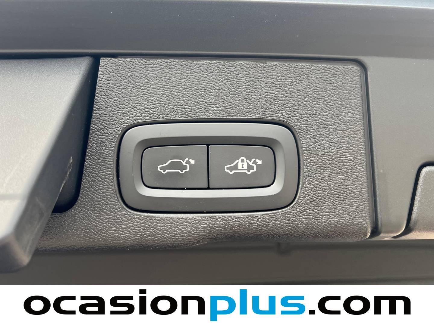 Extras del Volvo XC60 Volvo XC60 B4 D R-Design Auto (197 CV)