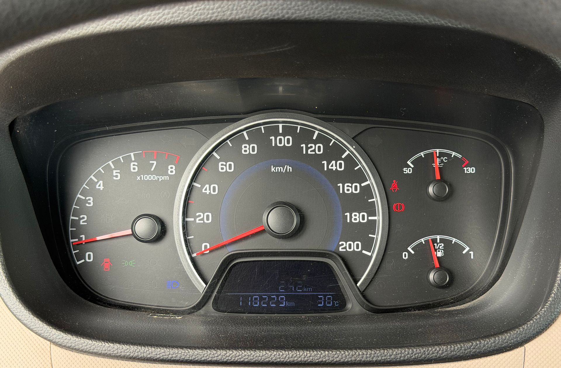 Hyundai i10 1.0 BlueDrive Klass - foto 18
