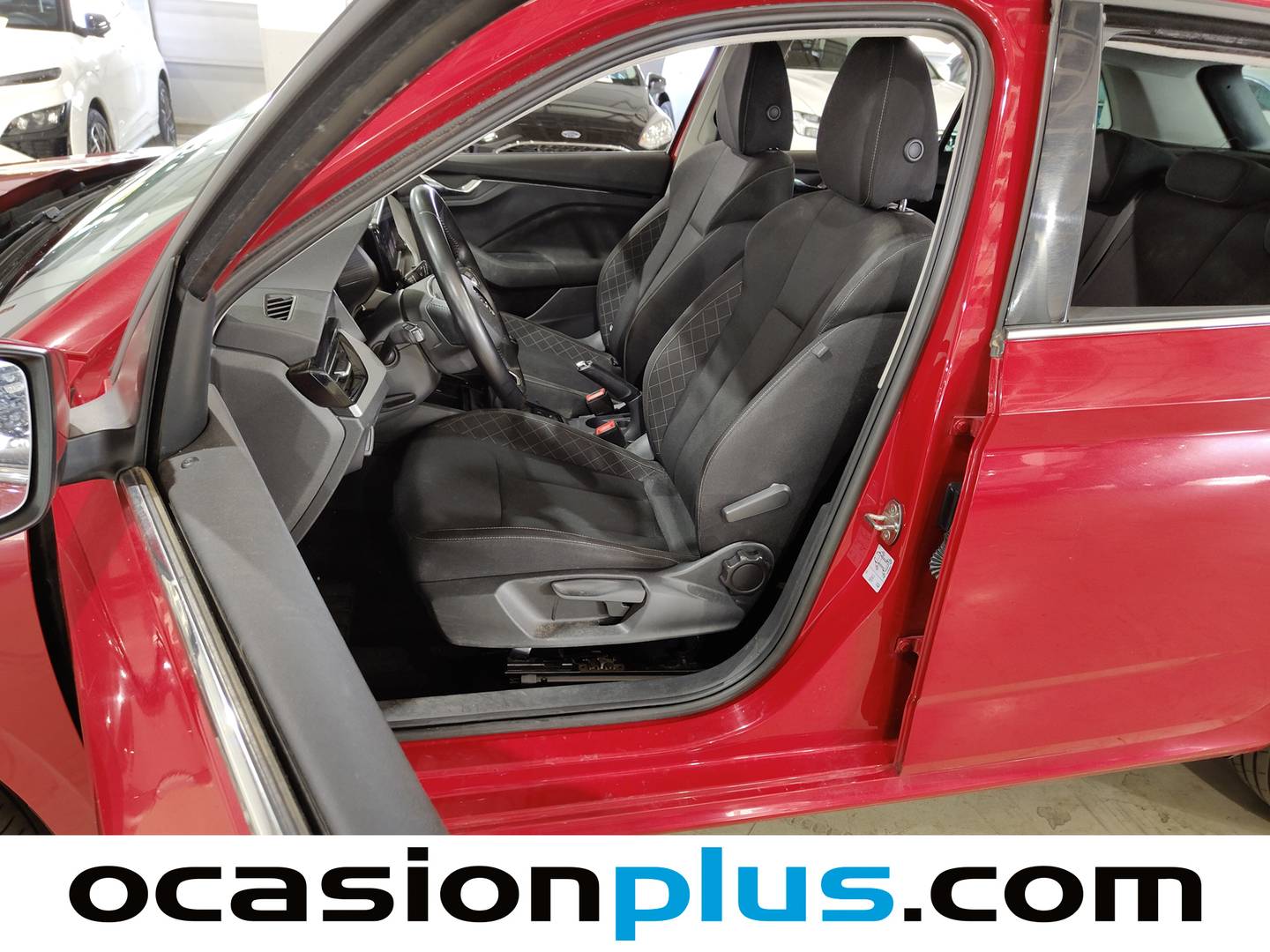 Foto Skoda Kamiq Skoda Kamiq 1.0 TSI Emotion (110 CV)