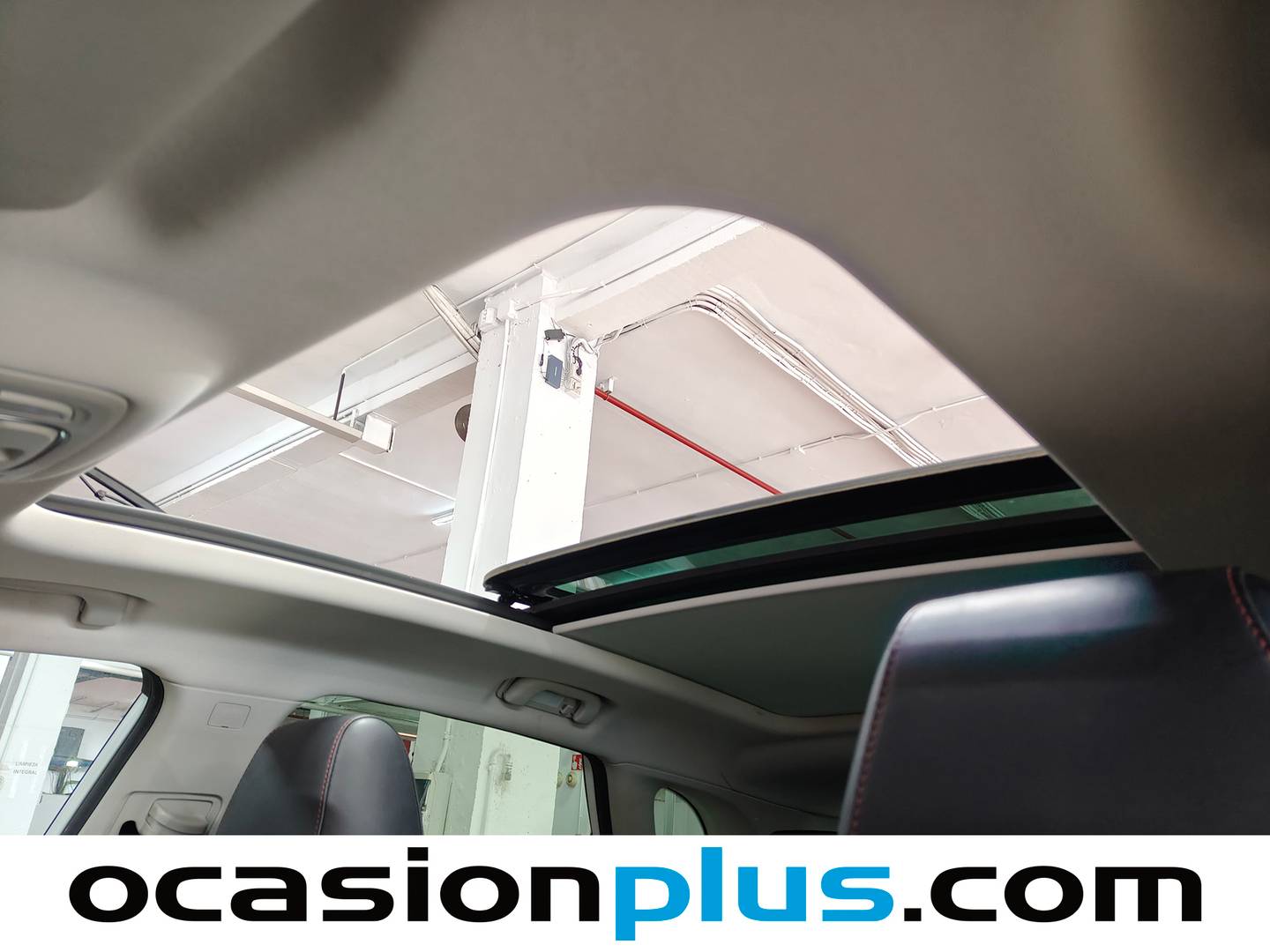 Extras y acabados del MG eHS MG eHS 1.5 T-GDI PHEV Luxury (258 CV)