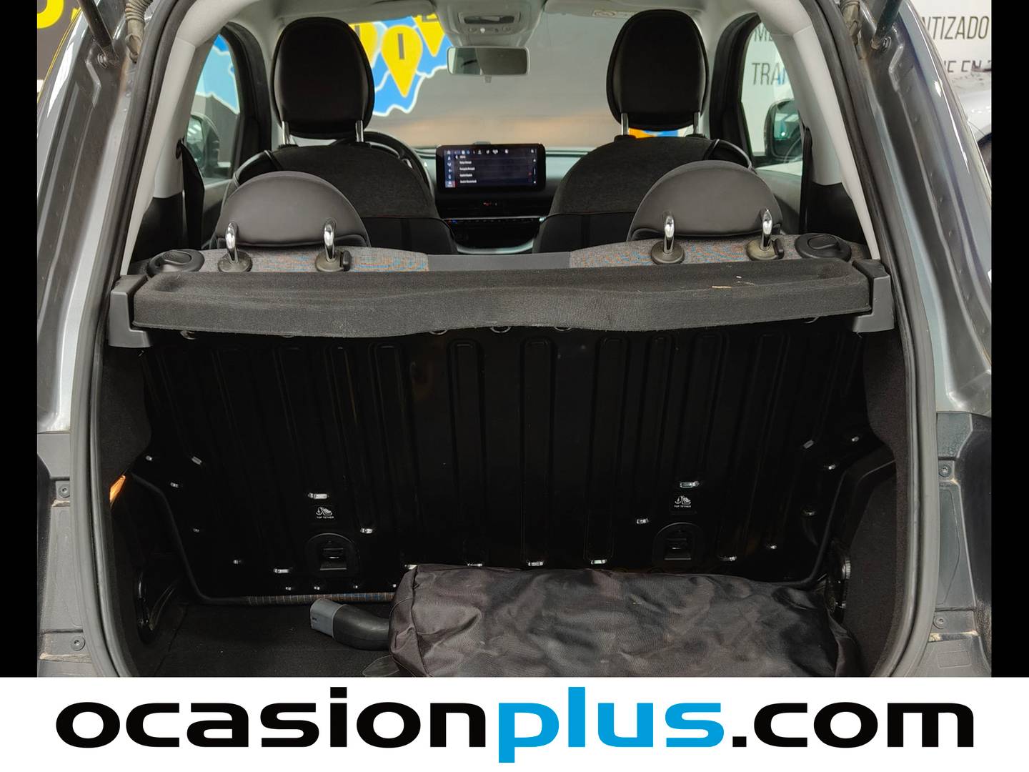 Fotos maletero Fiat 500 Fiat 500 Electrico Icon Hb 320km (118 CV)