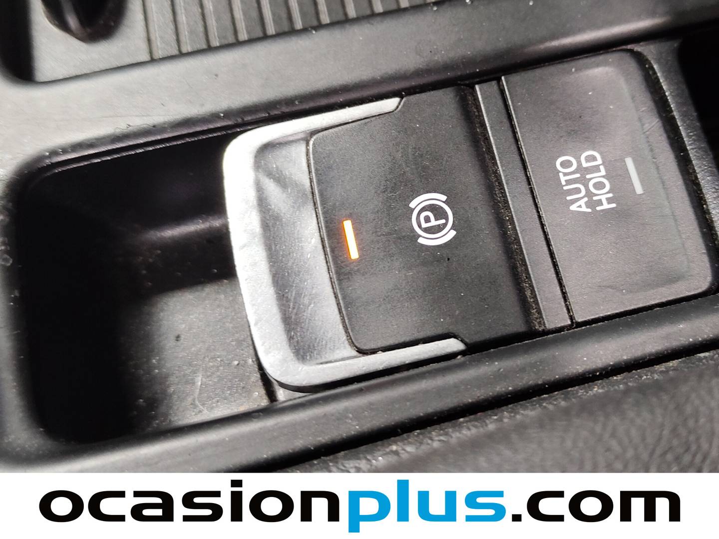 Equipamiento del Volkswagen Golf Volkswagen Golf Sport 1.6 TDI (105 CV) Pack R-Line