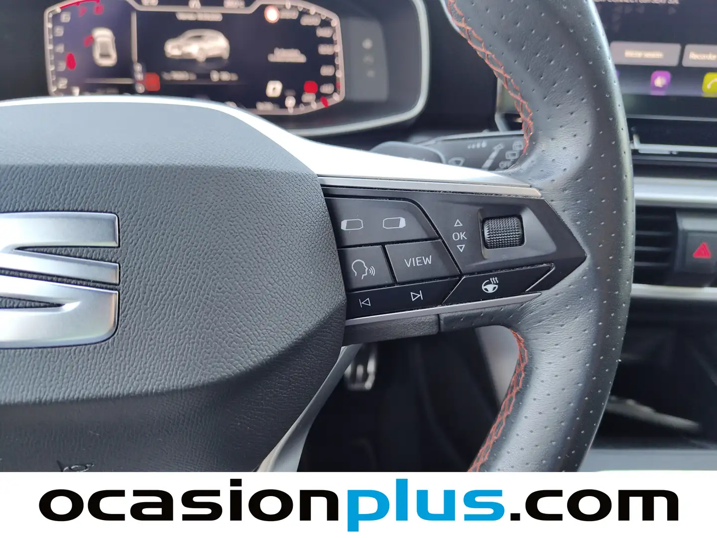 Foto Seat León SEAT León 1.5 eTSI S&S FR Go L DSG (150 CV)