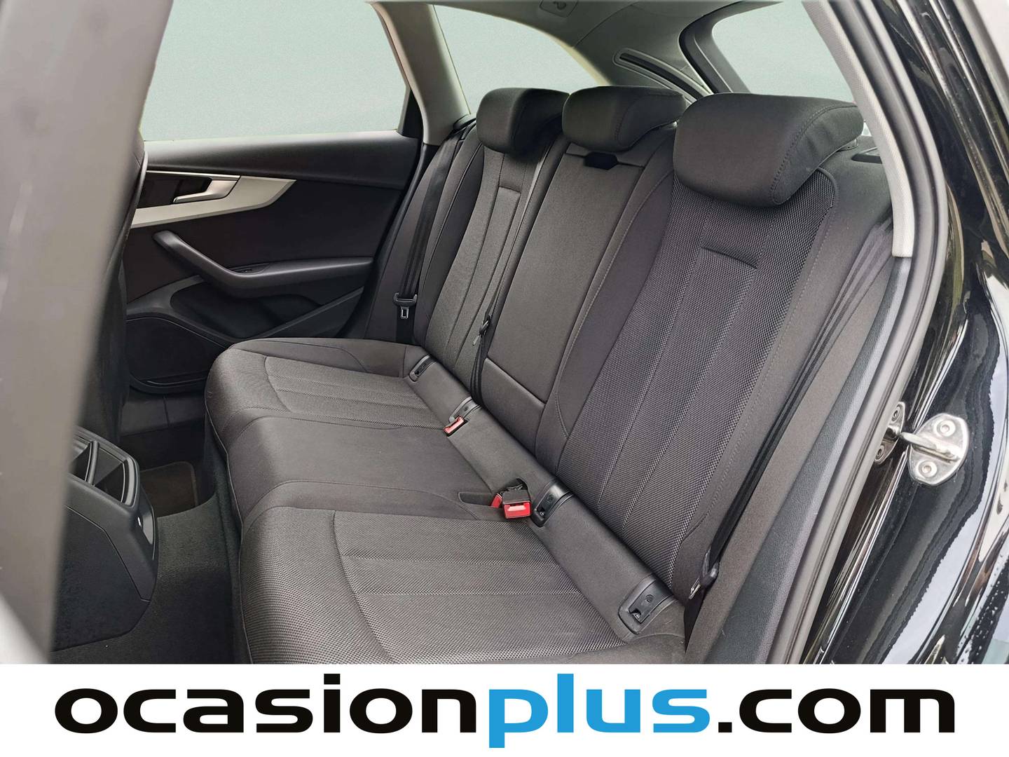 Foto asientos traseros Audi A4 Audi A4 Avant Advanced 35 TFSI (150 CV) S tronic