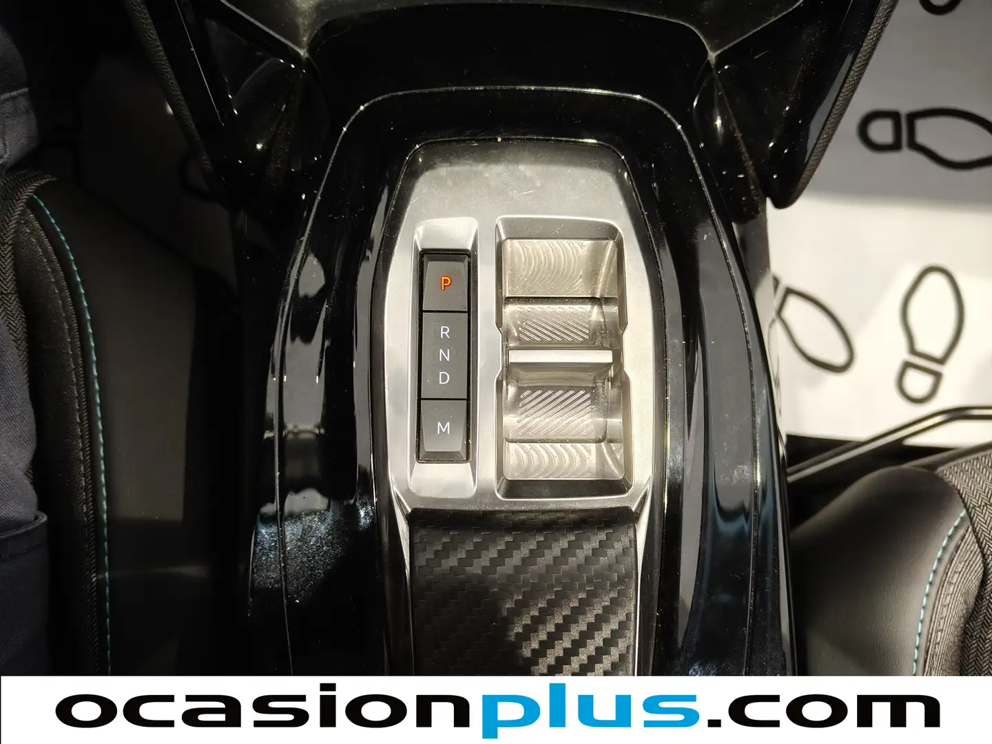 Foto Peugeot 2008 Peugeot 2008 PureTech 130 S&S Allure Pack EAT8 (130 CV)