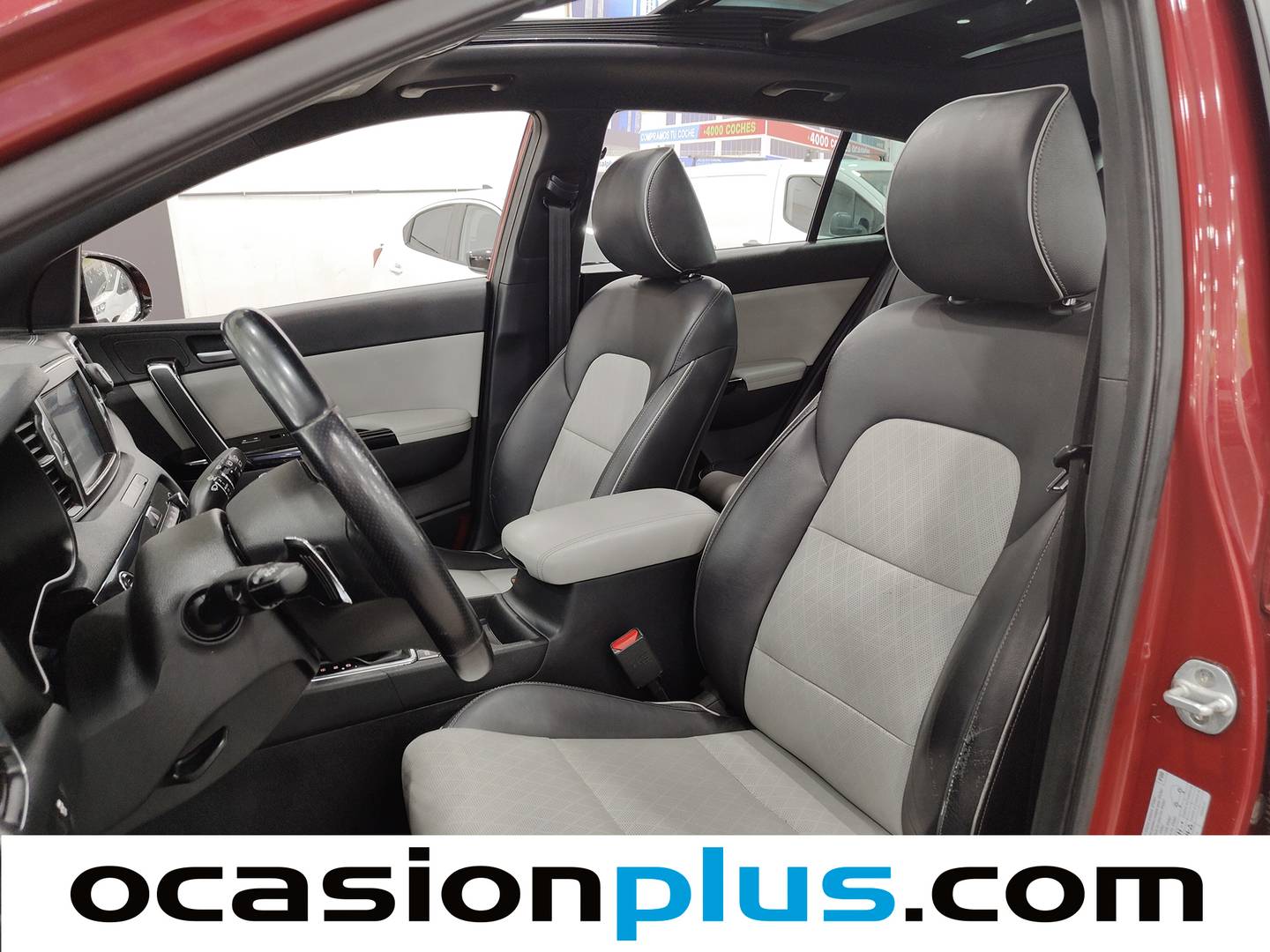 Foto asientos delanteros KIA Sportage KIA Sportage 2.0 CRDi GT Line 4x4 Auto (185 CV)